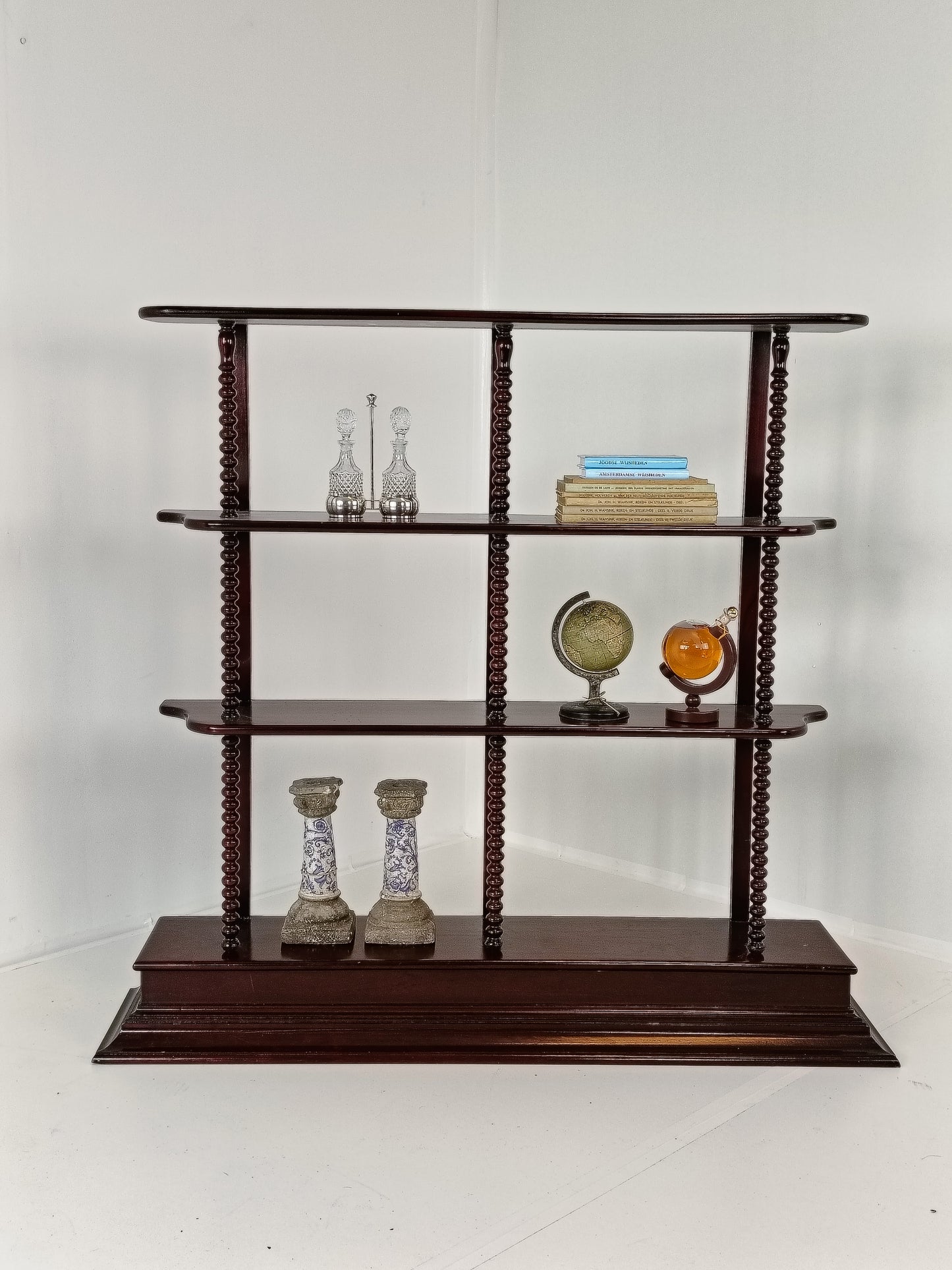 Charming Plate Rack/ Display Cabinet