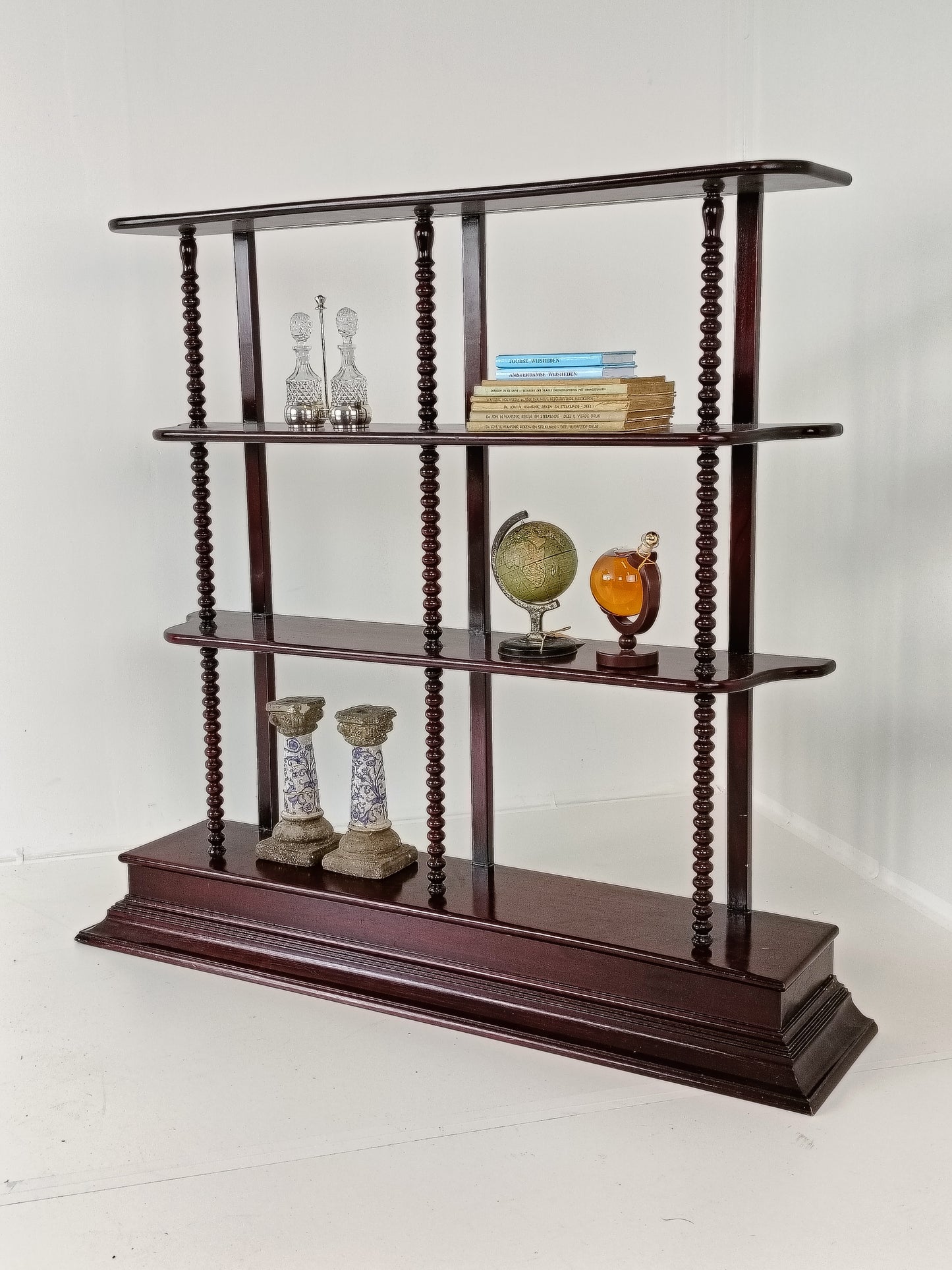 Charming Plate Rack/ Display Cabinet