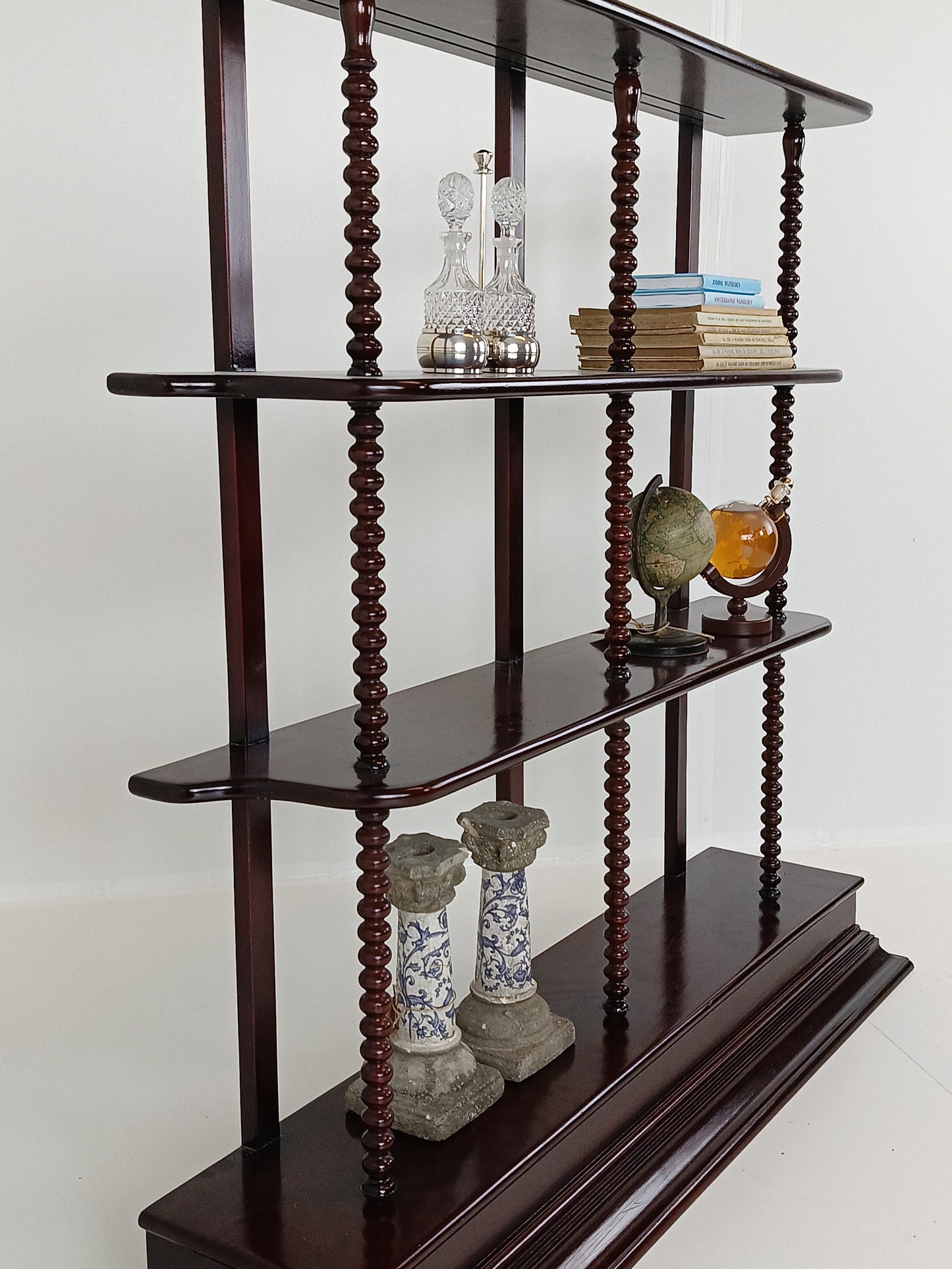 Charming Plate Rack/ Display Cabinet