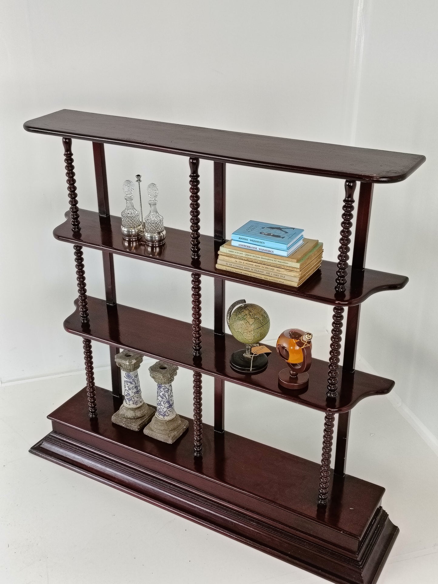 Charming Plate Rack/ Display Cabinet