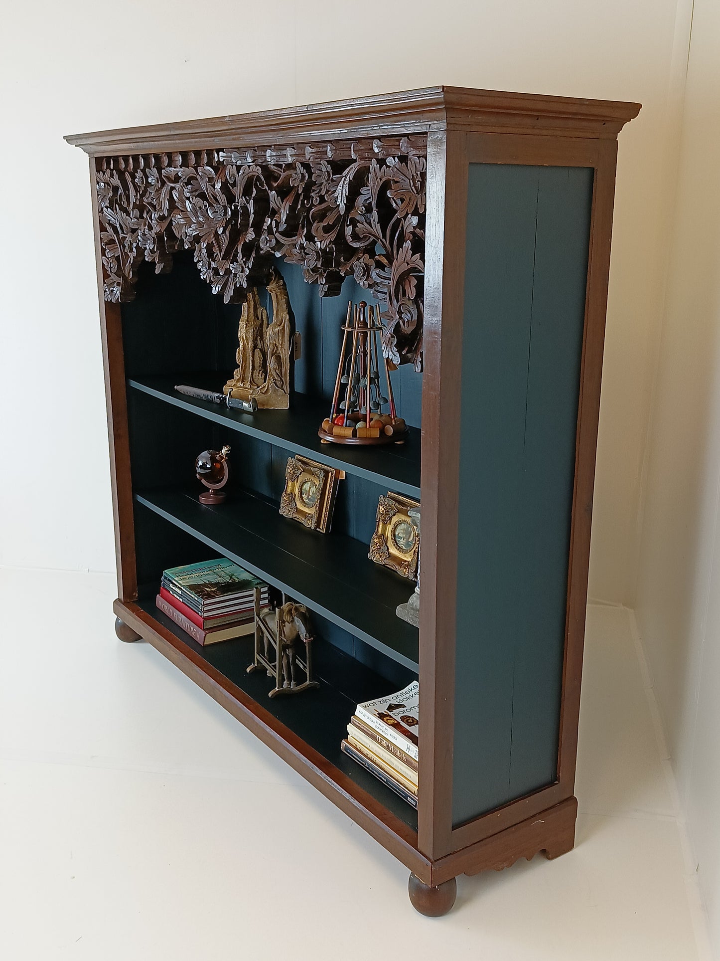 Elegant Ambon Cabinet