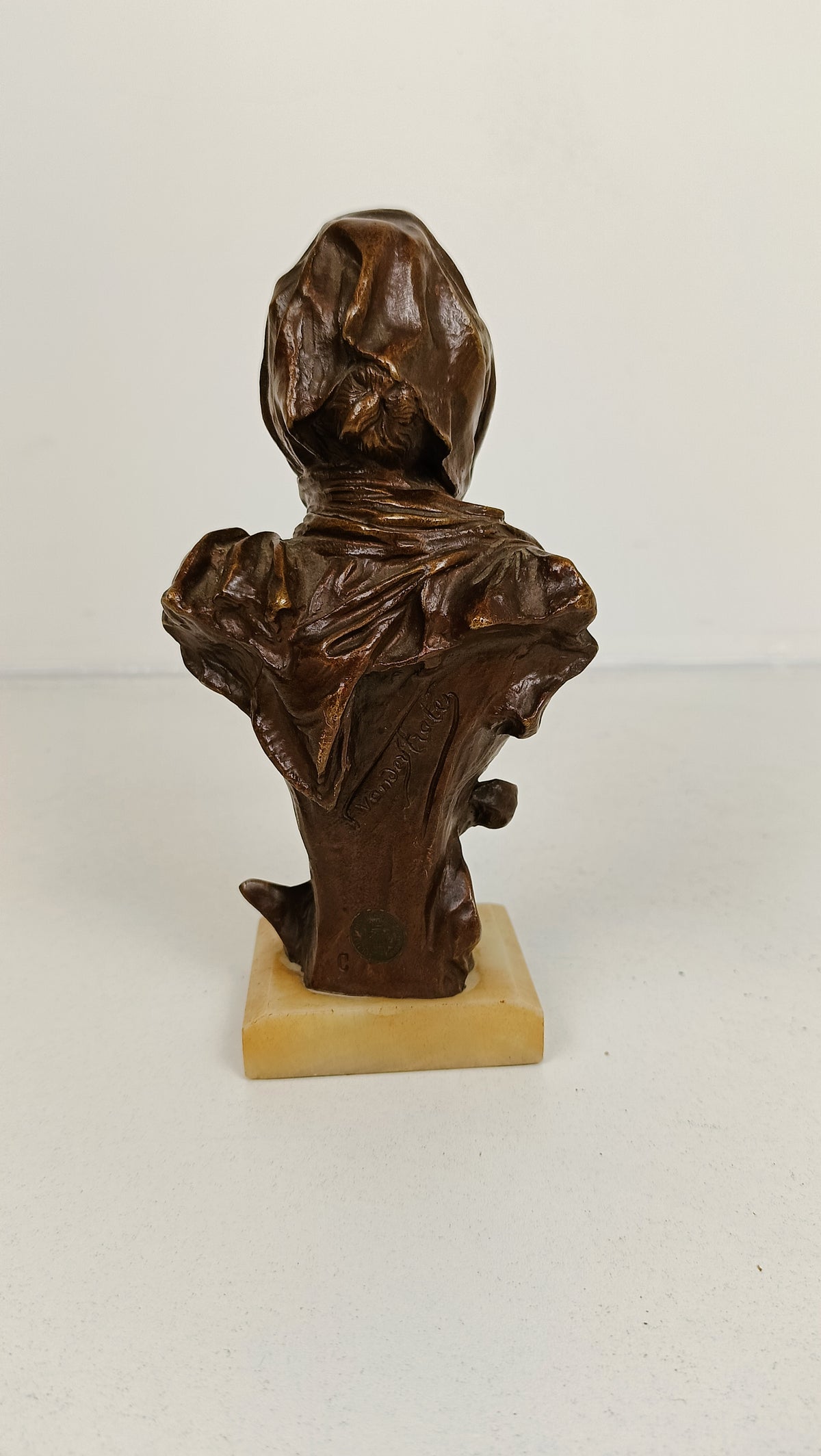 Exquisite Bronze Women Statue(s) Exquisite Bronze Women Statue(s)