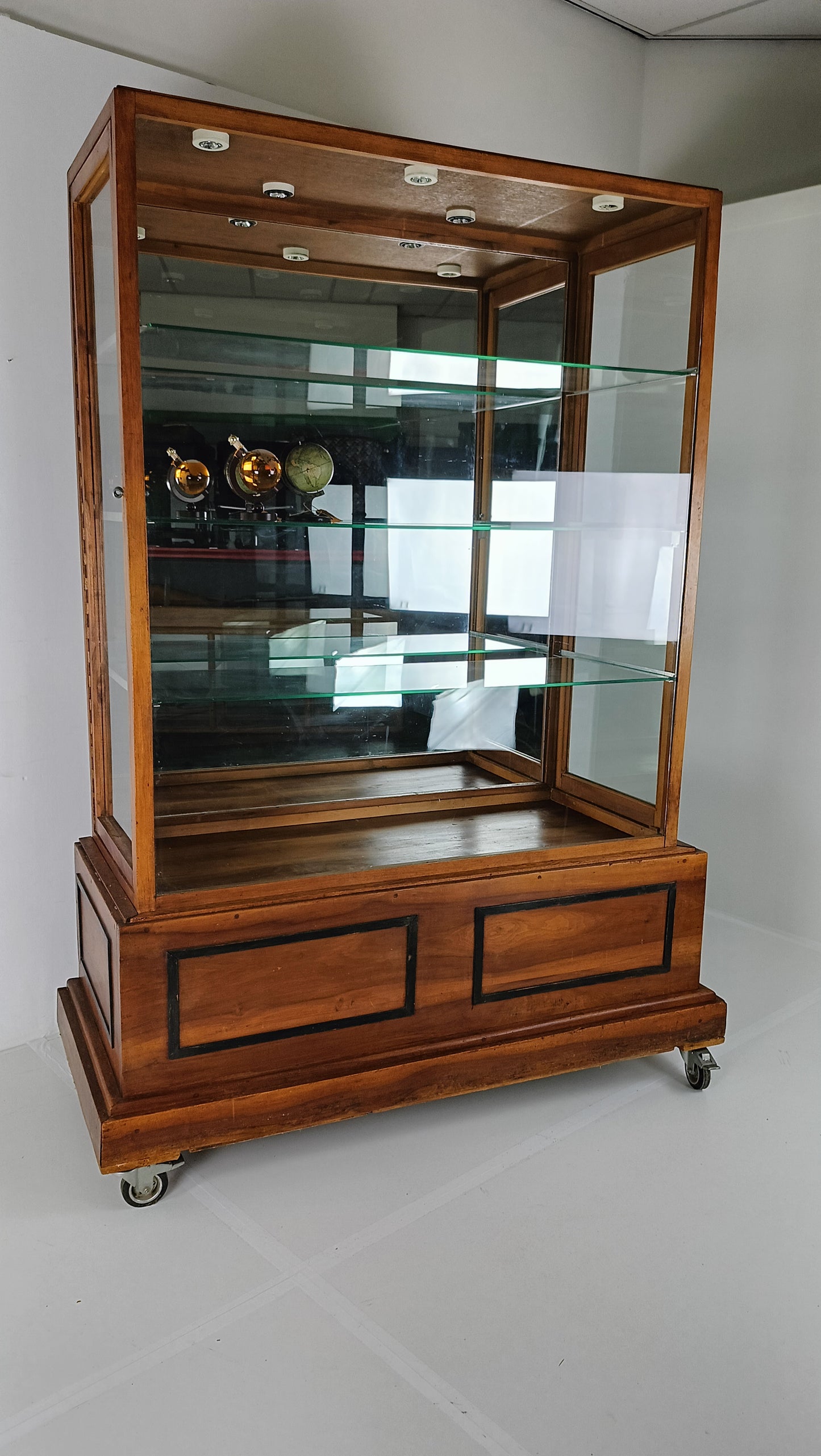 Wonderful Enormous Display Cabinet