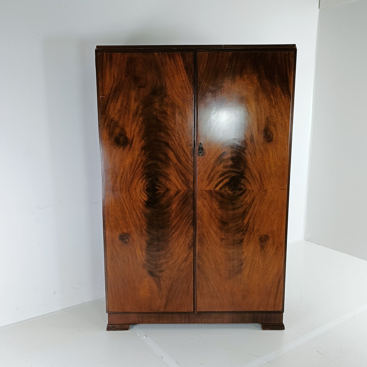 Amazing English Art Deco Burrnut Wardrobe