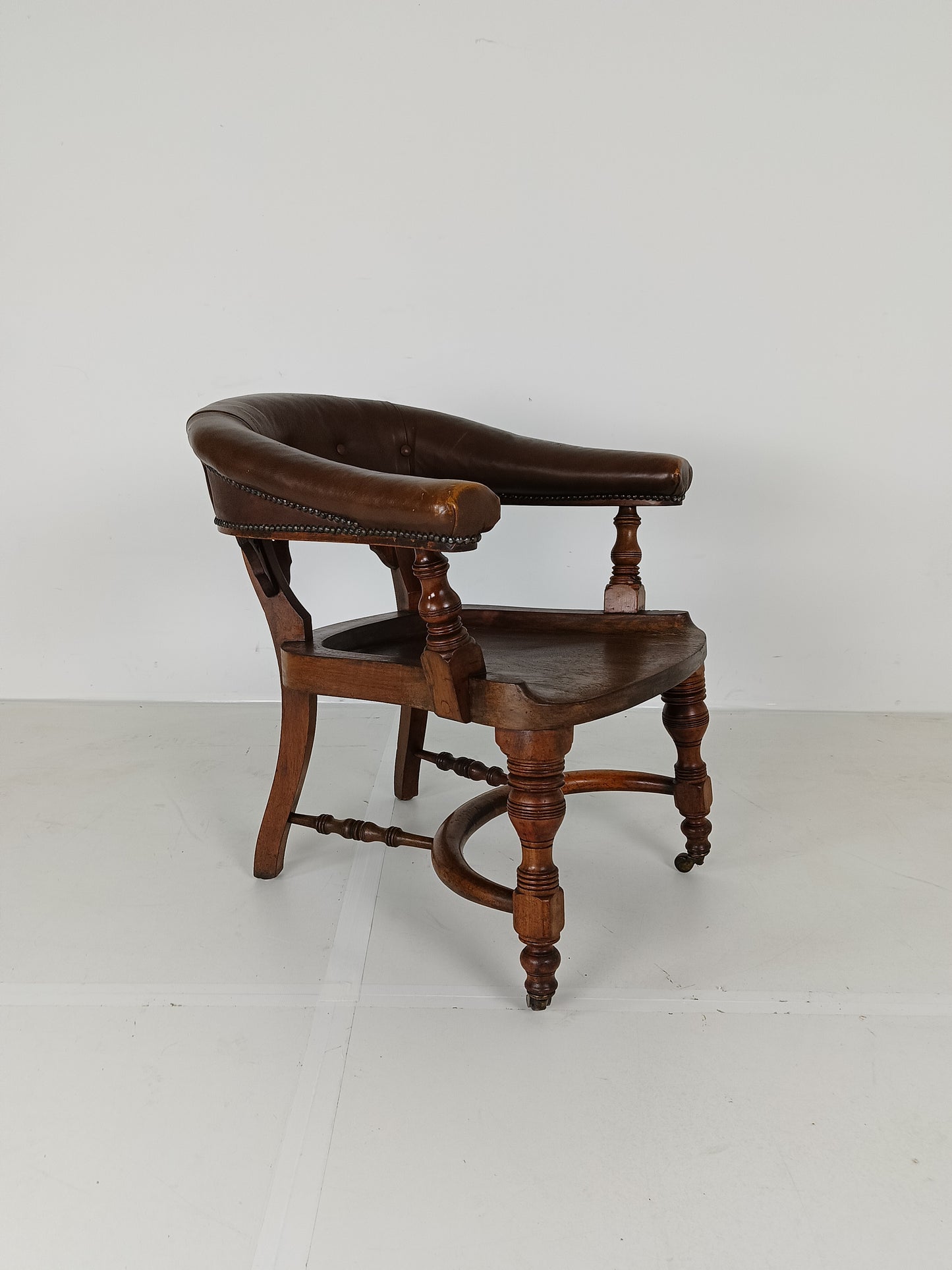 Victorian Mahogany Leather Desk Chair