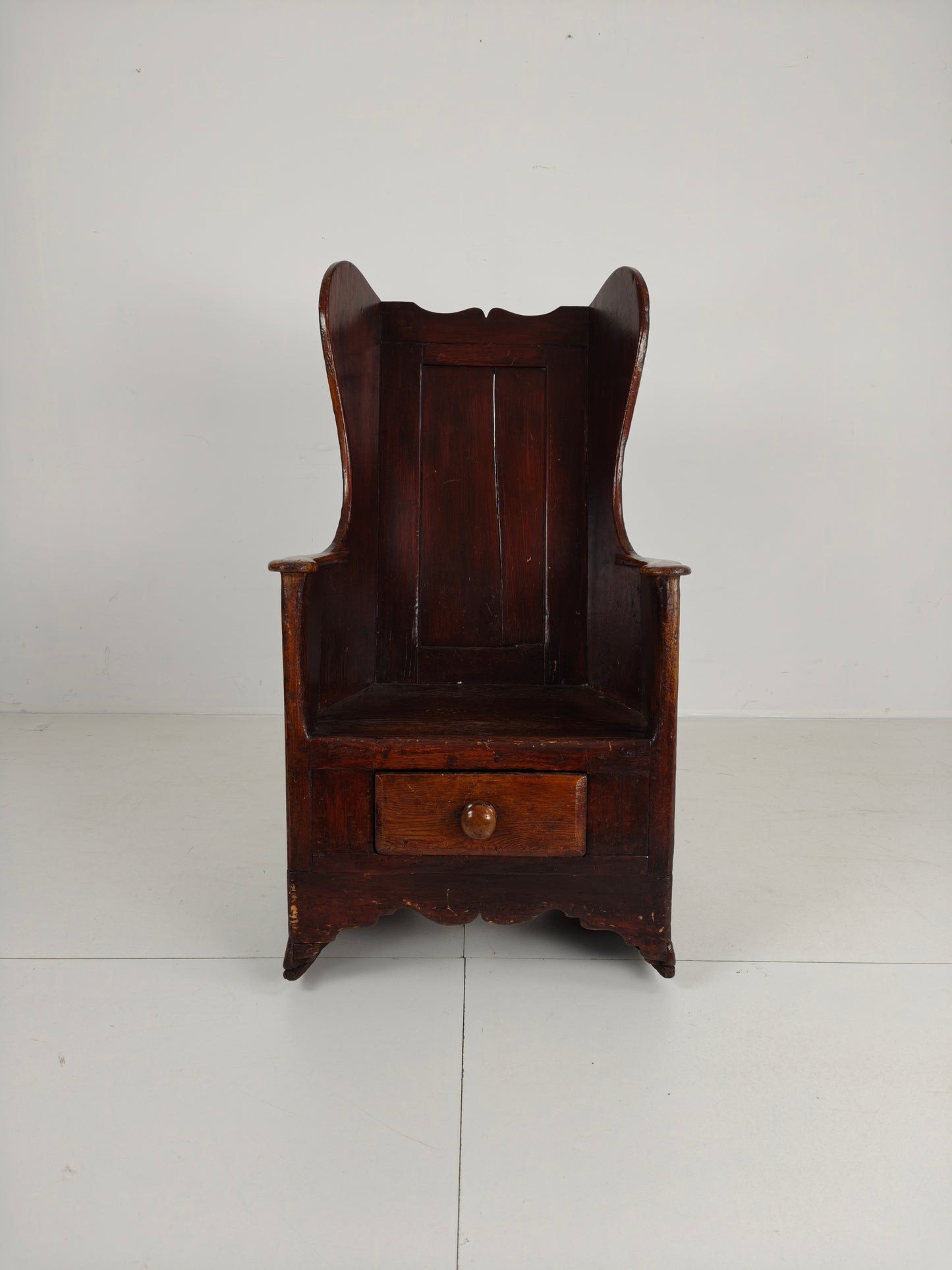 Beautiful 18th Century Welsh Lambing Rocking Chair