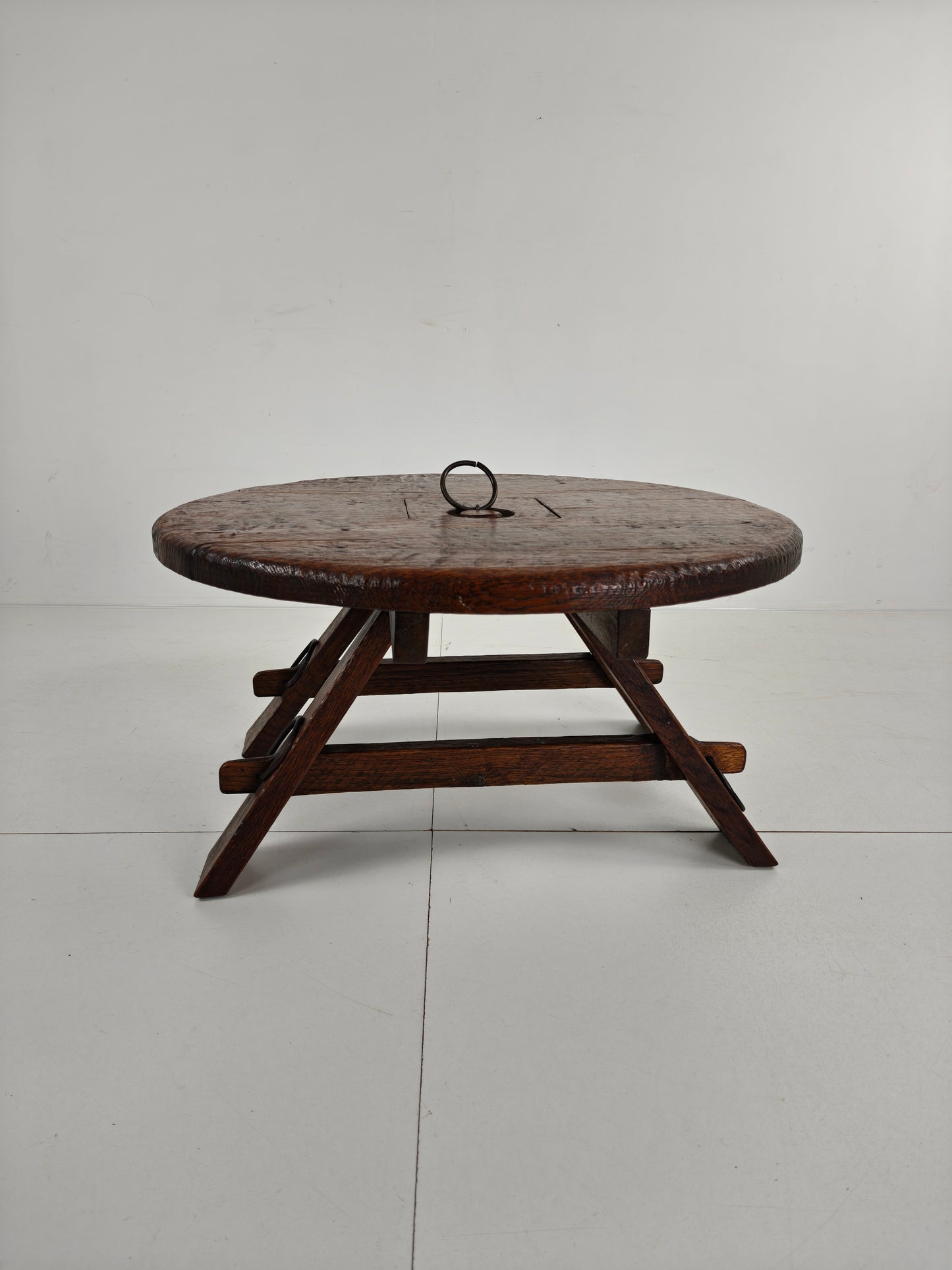 Rustic Oak Brutalist round Coffee table France 1960s Mid-20th Century