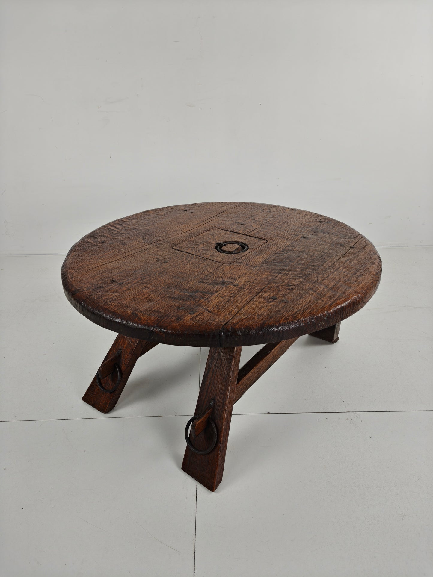 Rustic Oak Brutalist round Coffee table France 1960s Mid-20th Century