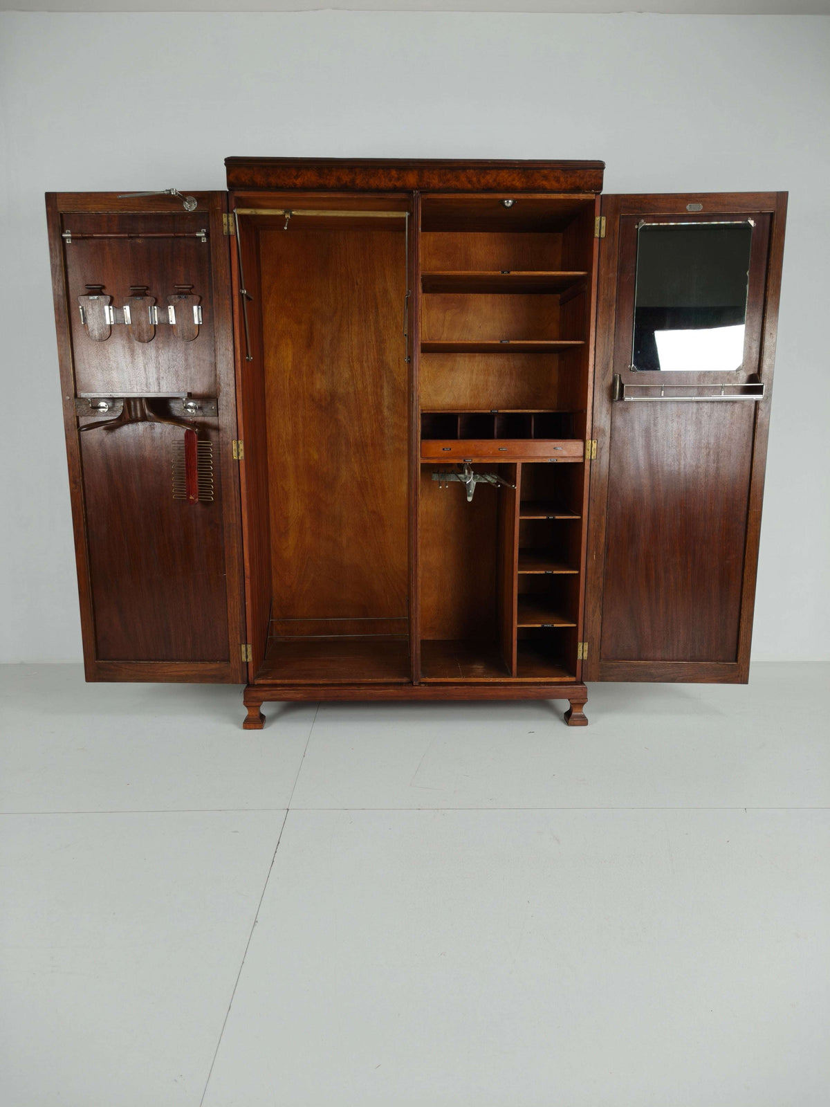 Stunning English Art Deco Burr Walnut Wardrobe by Waring & Gillow – c.1900–1932 Stunning English Art Deco Burr Walnut Wardrobe by Waring & Gillow – c.1900–1932