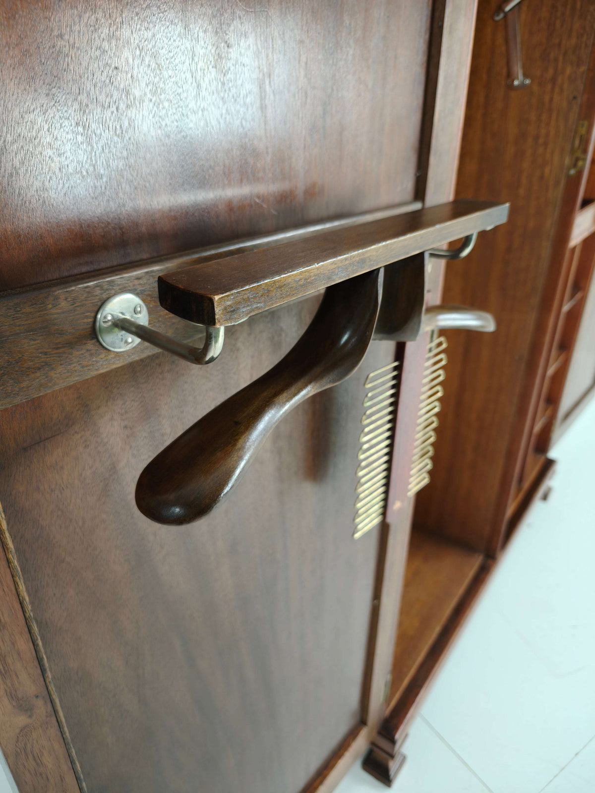 Stunning English Art Deco Burr Walnut Wardrobe by Waring & Gillow – c.1900–1932 Stunning English Art Deco Burr Walnut Wardrobe by Waring & Gillow – c.1900–1932