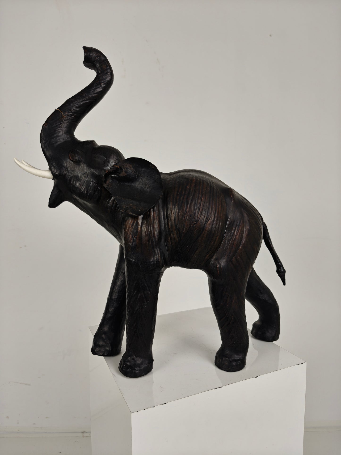 Vintage Leather Elephant Sculpture – Mid 20th Century