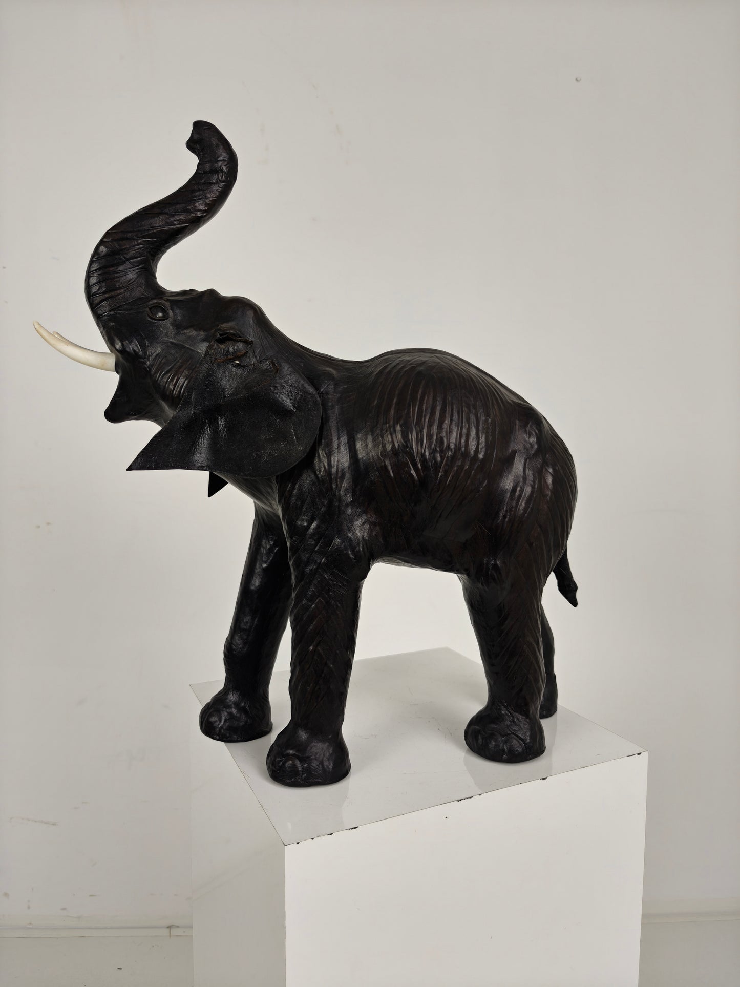 Vintage Leather Elephant Sculpture – Mid 20th Century
