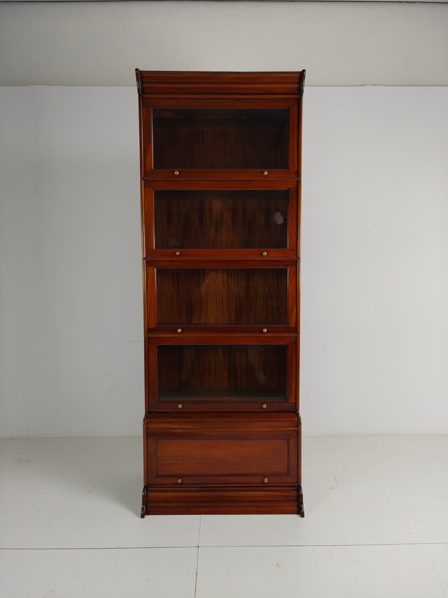 Bookcase in Globe-Wernicke Style – Mahogany – Beveled Glass