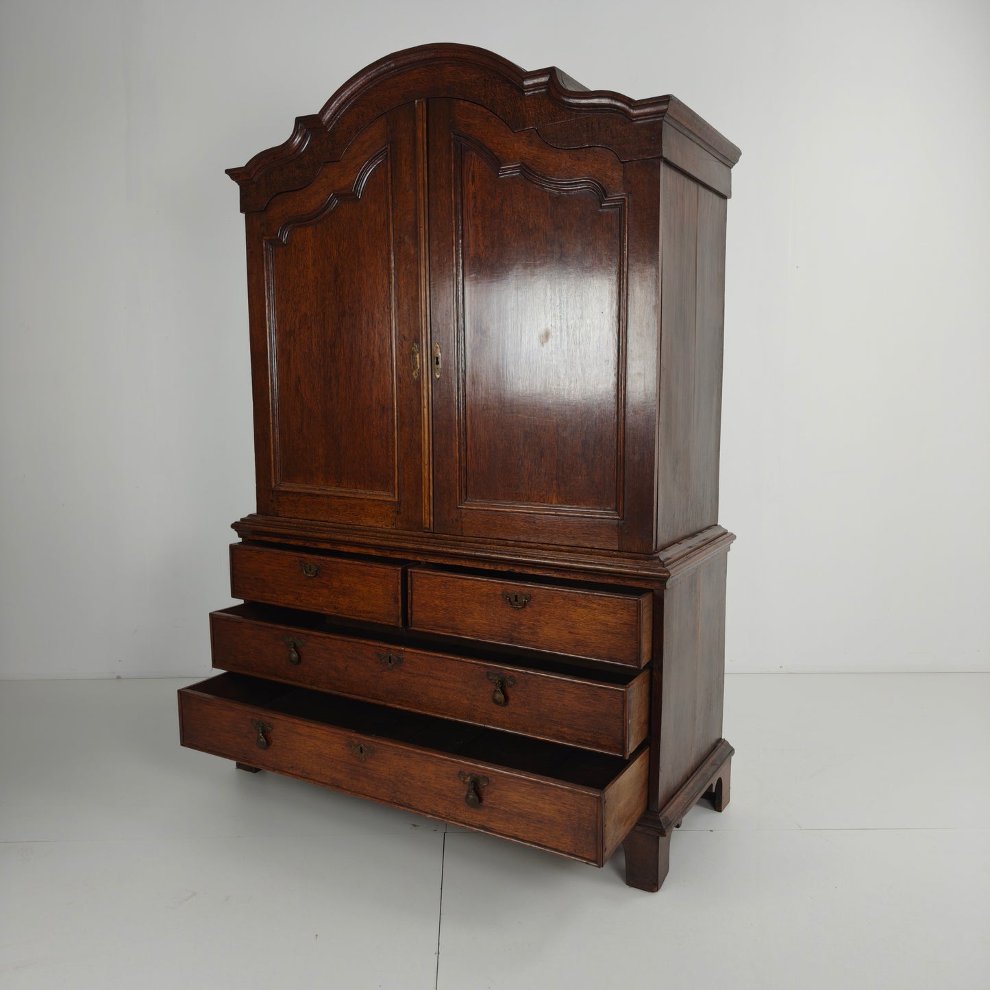Rare Dutch 18th Century Oak Cabinet – “Luierkabinet”