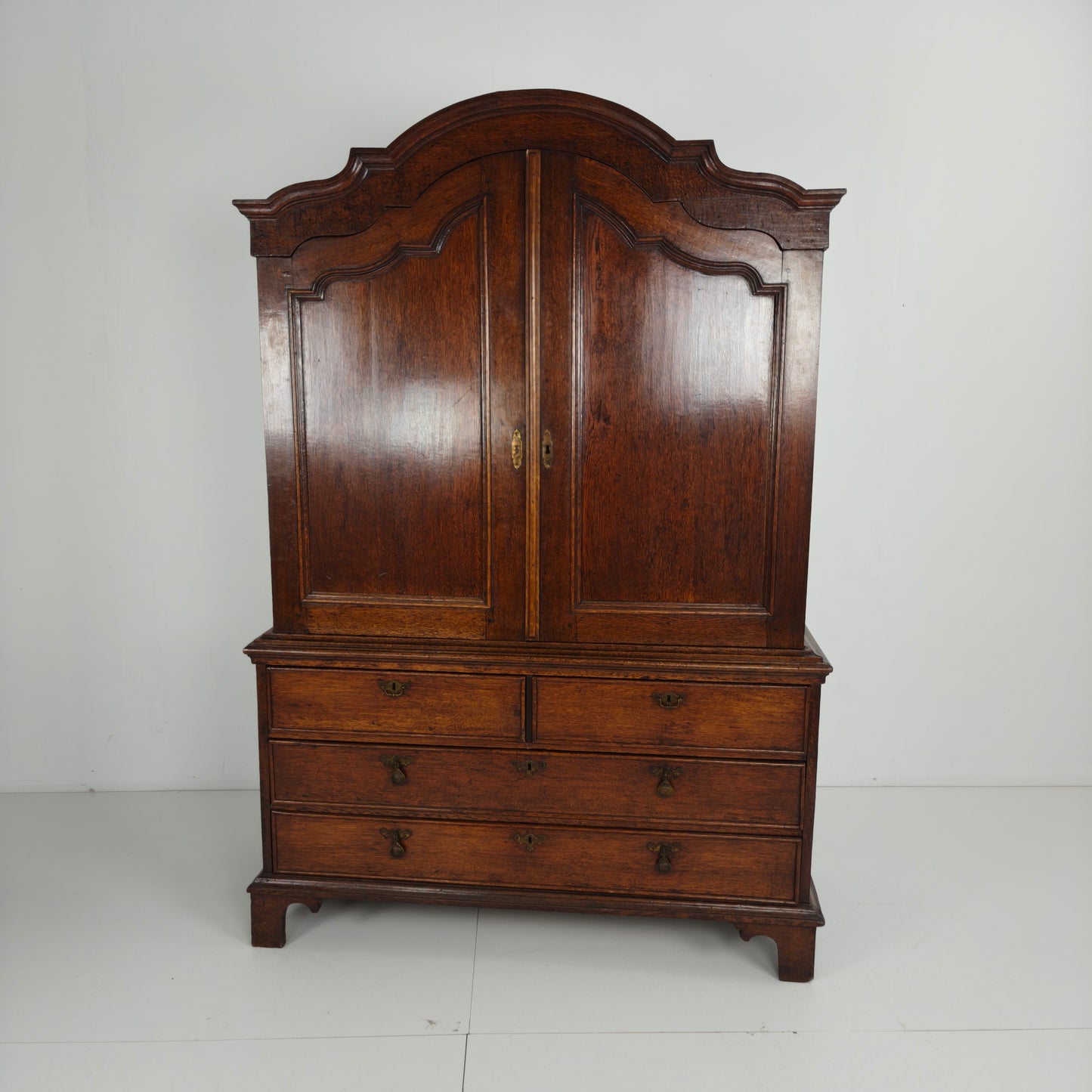 Rare Dutch 18th Century Oak Cabinet – “Luierkabinet”