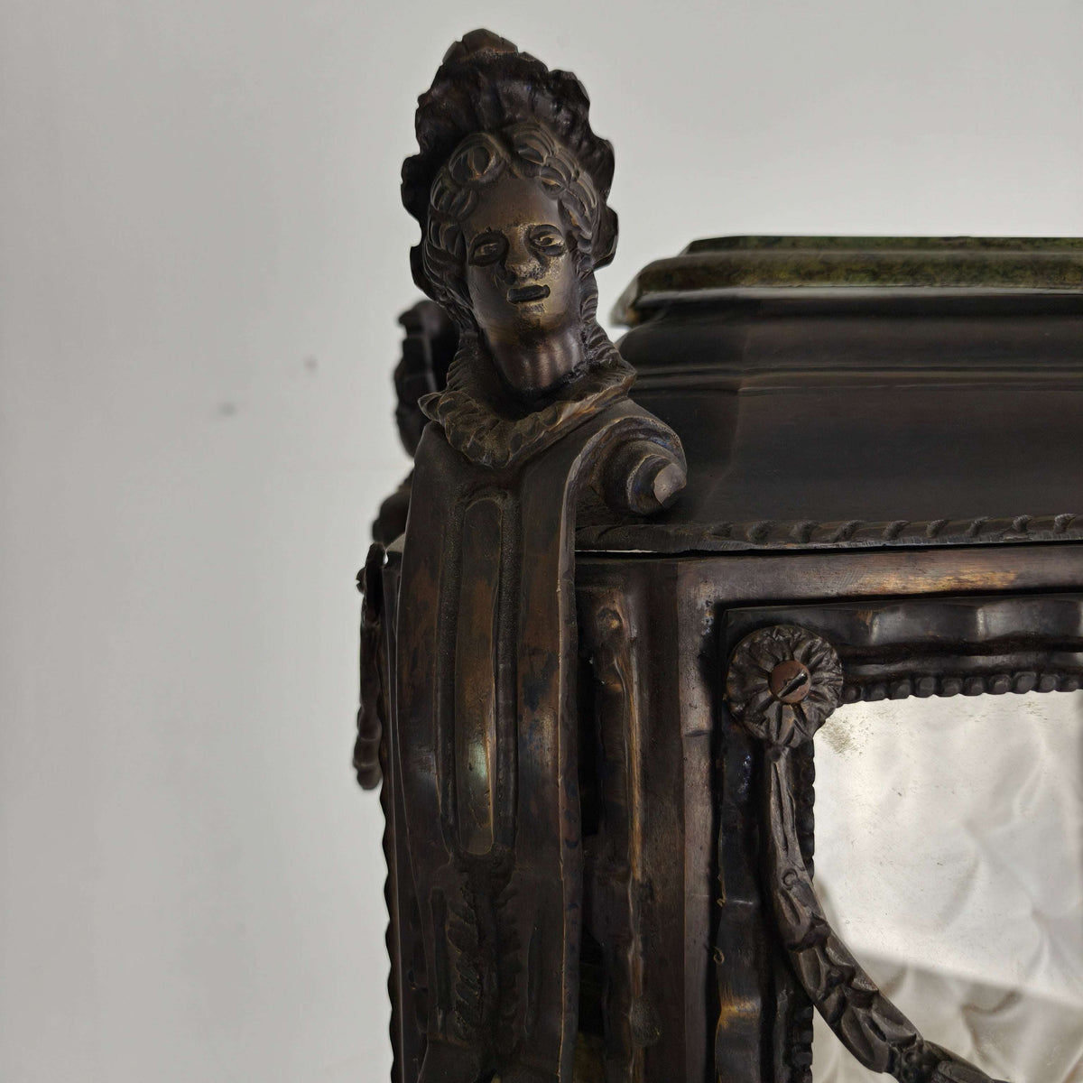 Continental Louis XIV-Style Cast Zinc & Green Marble Curio Cabinet – Early 20th Century Continental Louis XIV-Style Cast Zinc & Green Marble Curio Cabinet – Early 20th Century