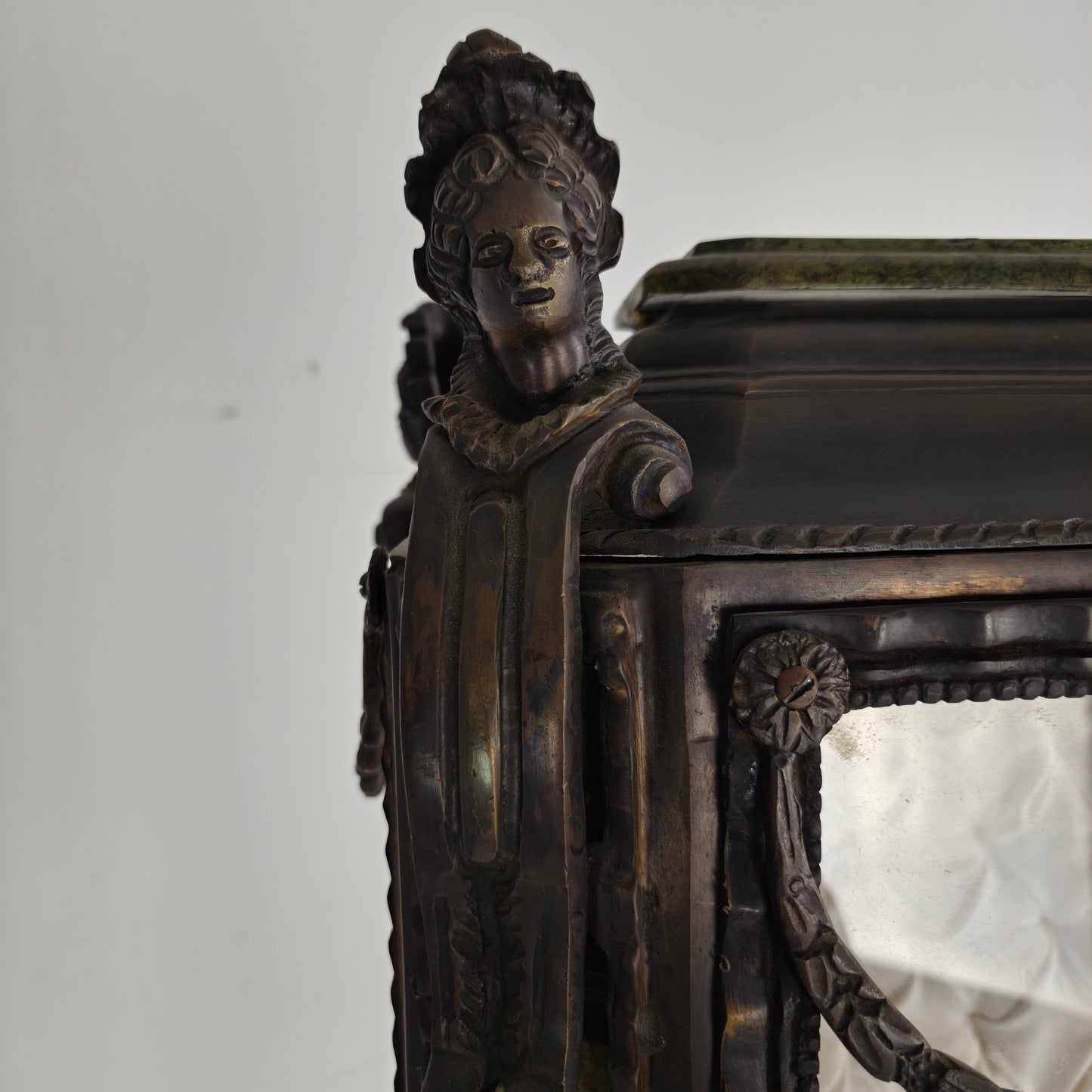 Continental Louis XIV-Style Cast Zinc & Green Marble Curio Cabinet – Early 20th Century