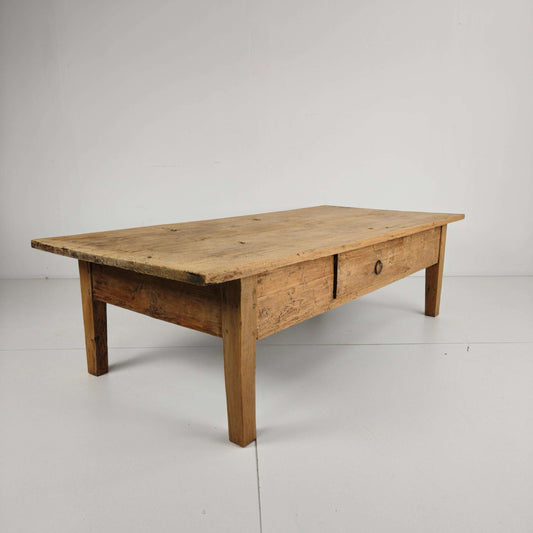 Antique 19th Century French Farmhouse Oak Coffee Table Antique 19th Century French Farmhouse Oak Coffee Table