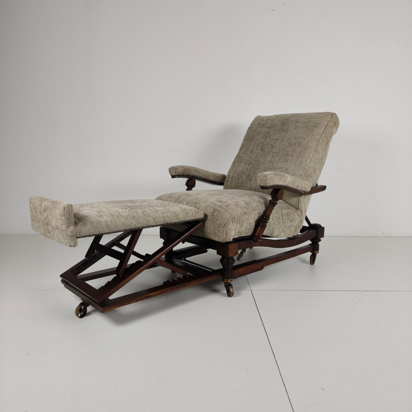 English Reclining Library Chair (circa 1860)