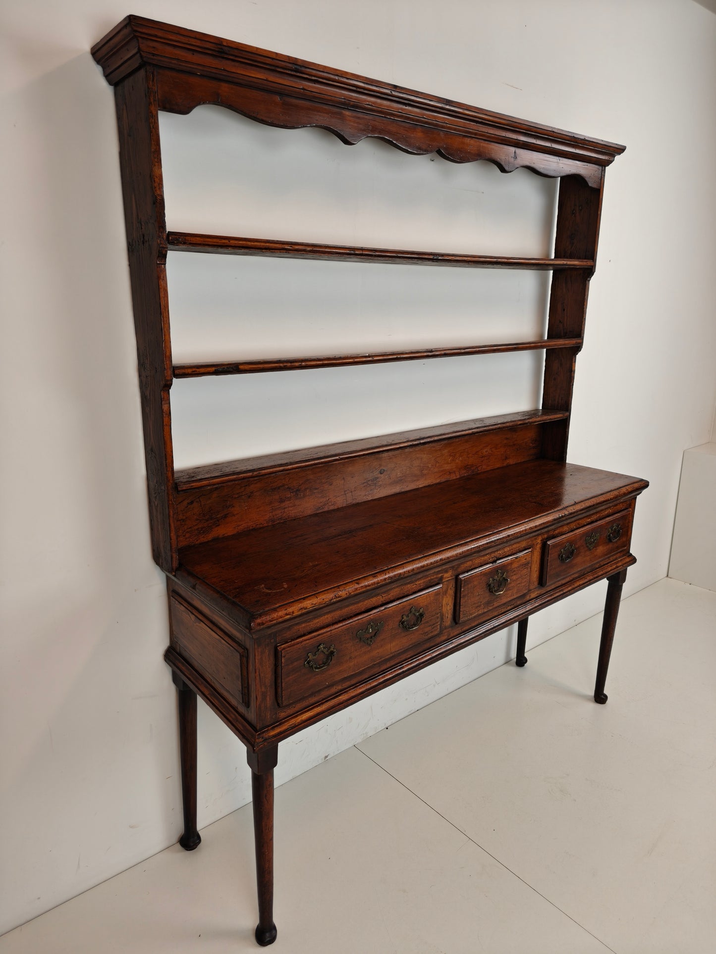 Late Georgian 18th Century Welsh Dresser – Solid Oak