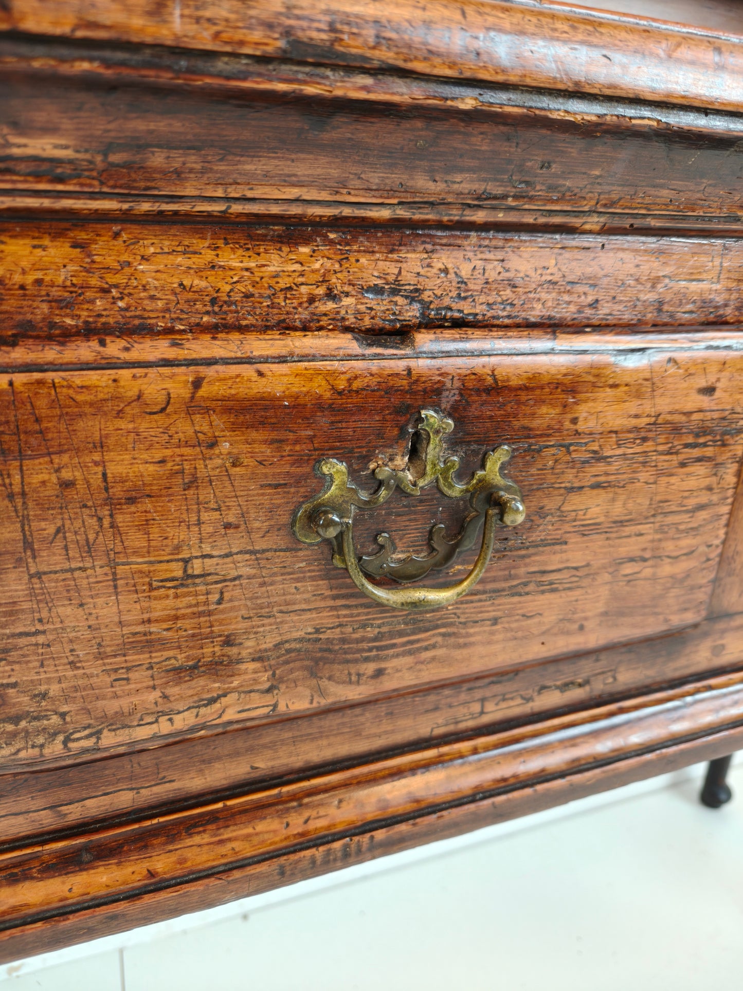 Late Georgian 18th Century Welsh Dresser – Solid Oak