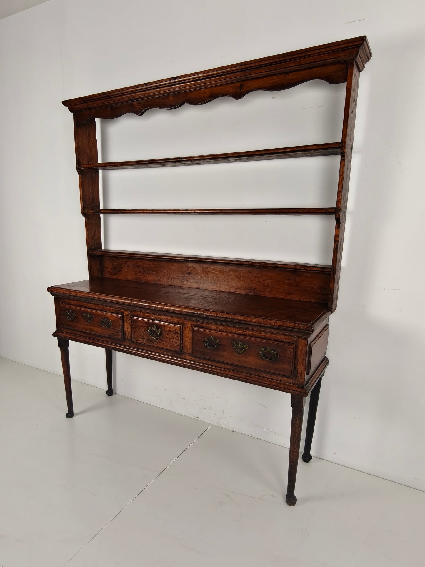 Late Georgian 18th Century Welsh Dresser – Solid Oak