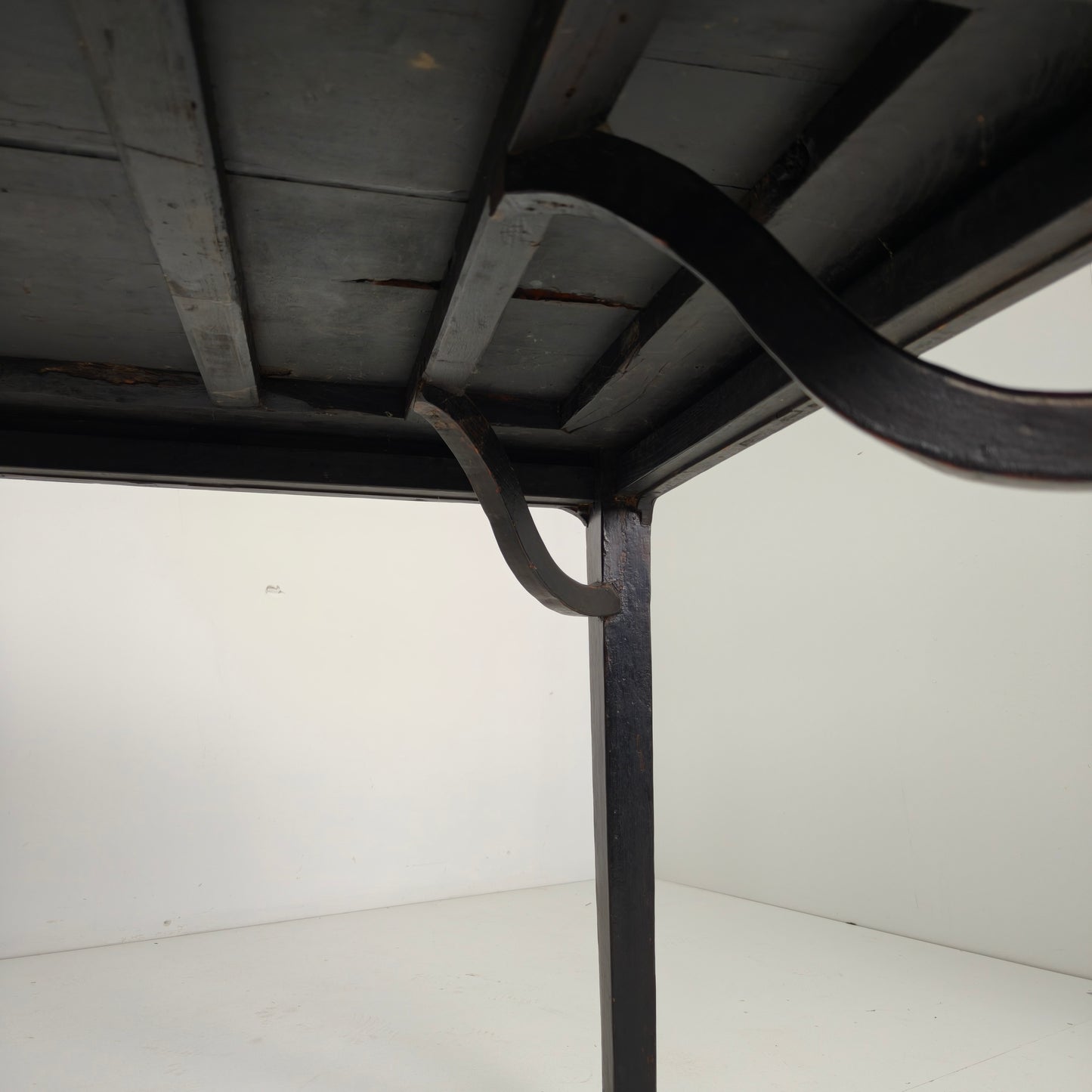 Black Chinese Qing Dining Table (230 cm) — Mid to Late 18th Century — Original Lacquer