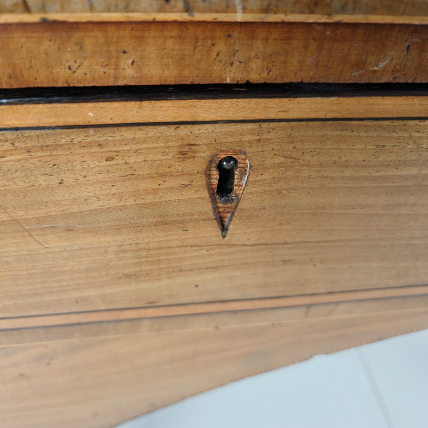 English Georgian Revival Sideboard – 19th early Century