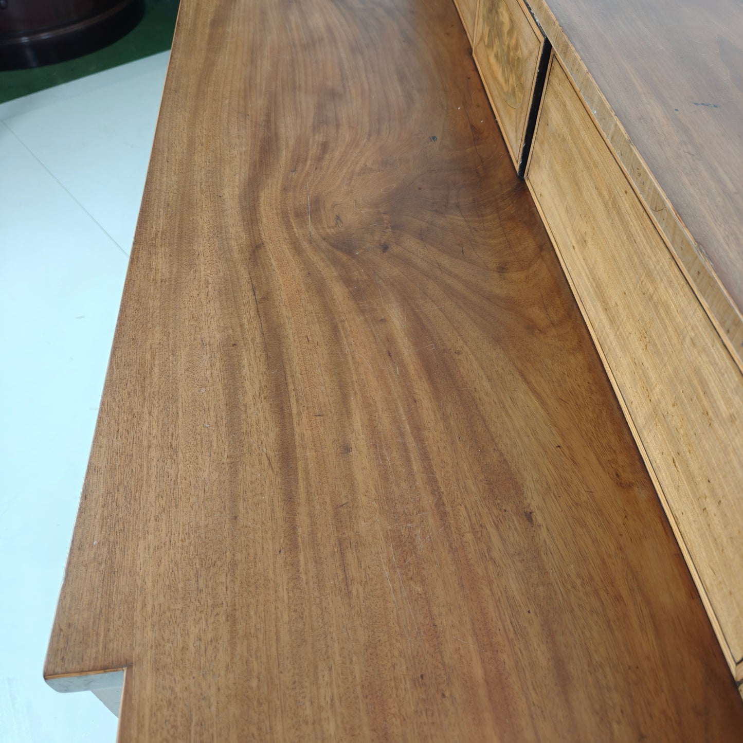 English Georgian Revival Sideboard – 19th early Century