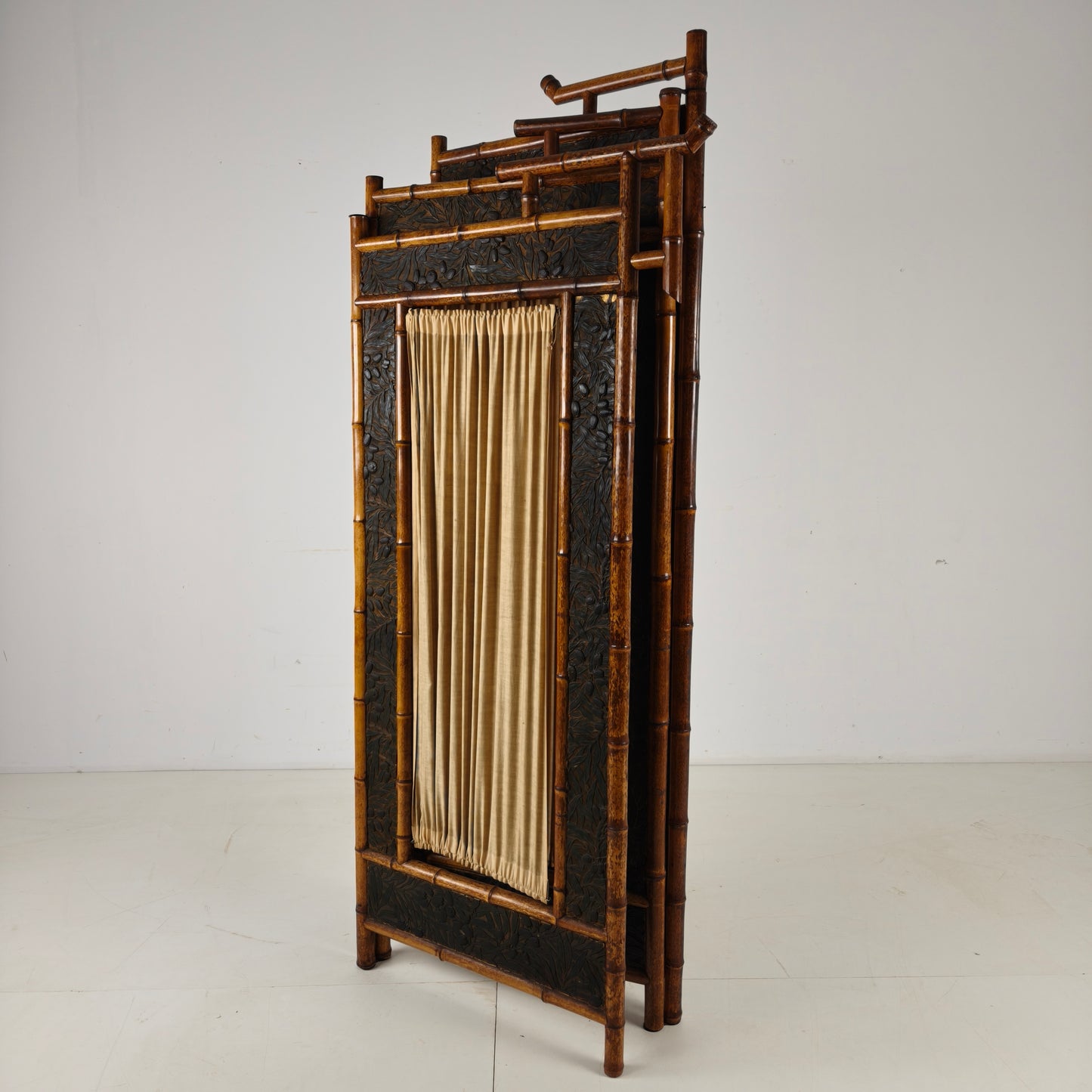 Early 20th Century Bamboo Roomdivider/  Folding Screen