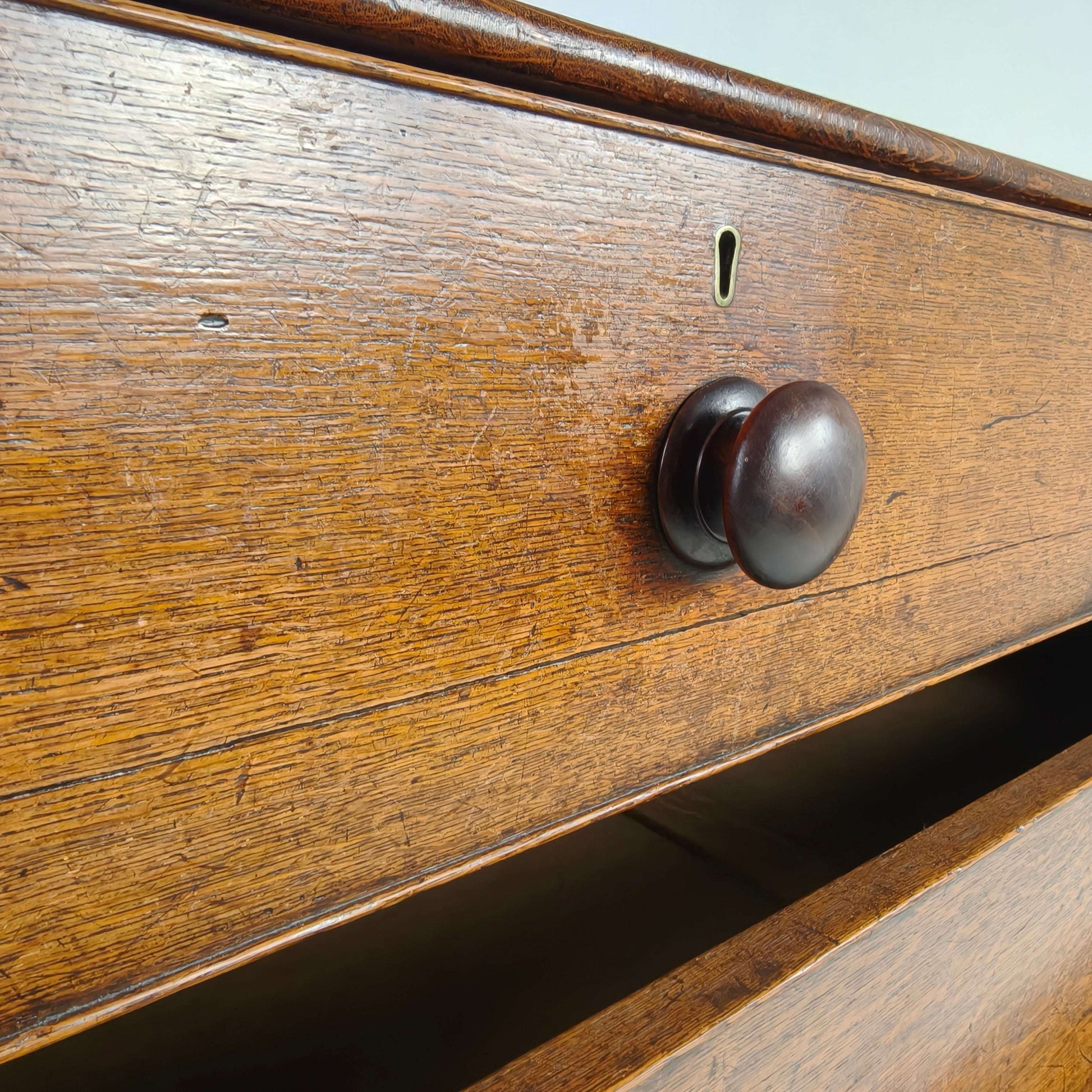 Victorian Oak Chest of Drawers circa 1860–1880. Victorian Oak Chest of Drawers circa 1860–1880.