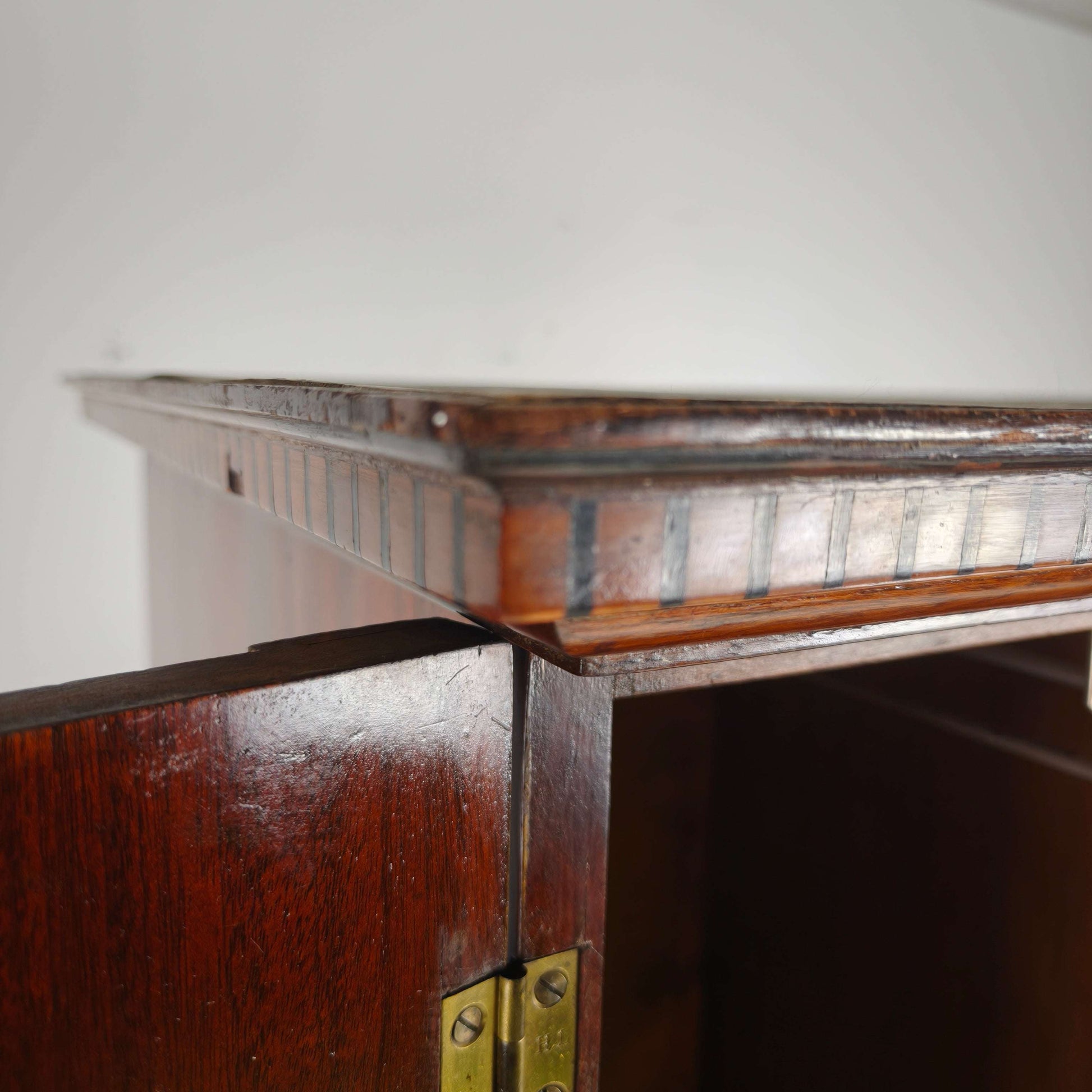 Early 20th Century Maple & Co. Gentleman’s Wardrobe Early 20th Century Maple & Co. Gentleman’s Wardrobe