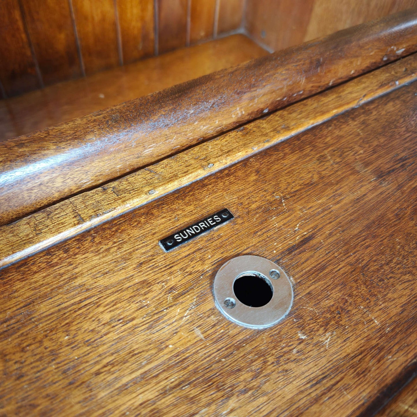 Compactom c.1920 Ship Gentleman’s Wardrobe – Model ZA G227 Compactom c.1920 Ship Gentleman’s Wardrobe – Model ZA G227