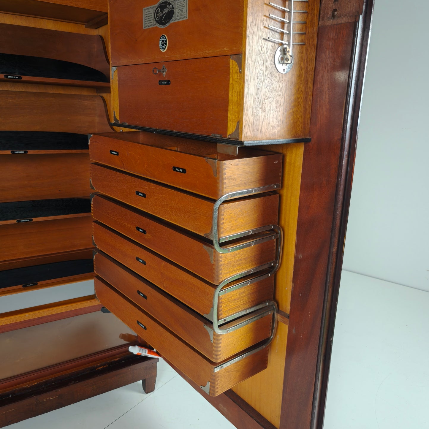 Compactom Ltd Model JCH Gentleman’s Wardrobe with Secret Drawers – England, c.1920 Compactom Ltd Model JCH Gentleman’s Wardrobe with Secret Drawers – England, c.1920