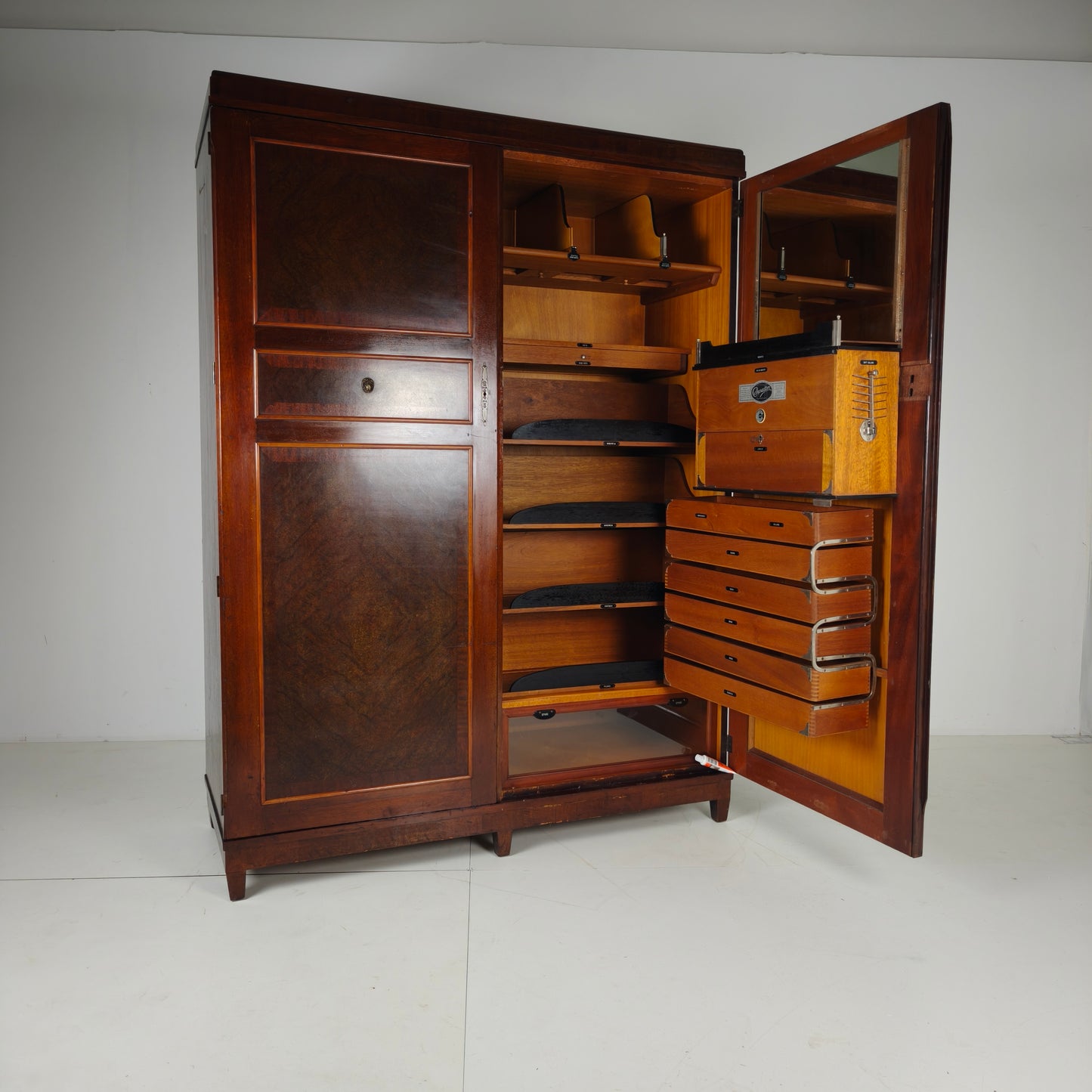 Compactom Ltd Model JCH Gentleman’s Wardrobe with Secret Drawers – England, c.1920 Compactom Ltd Model JCH Gentleman’s Wardrobe with Secret Drawers – England, c.1920