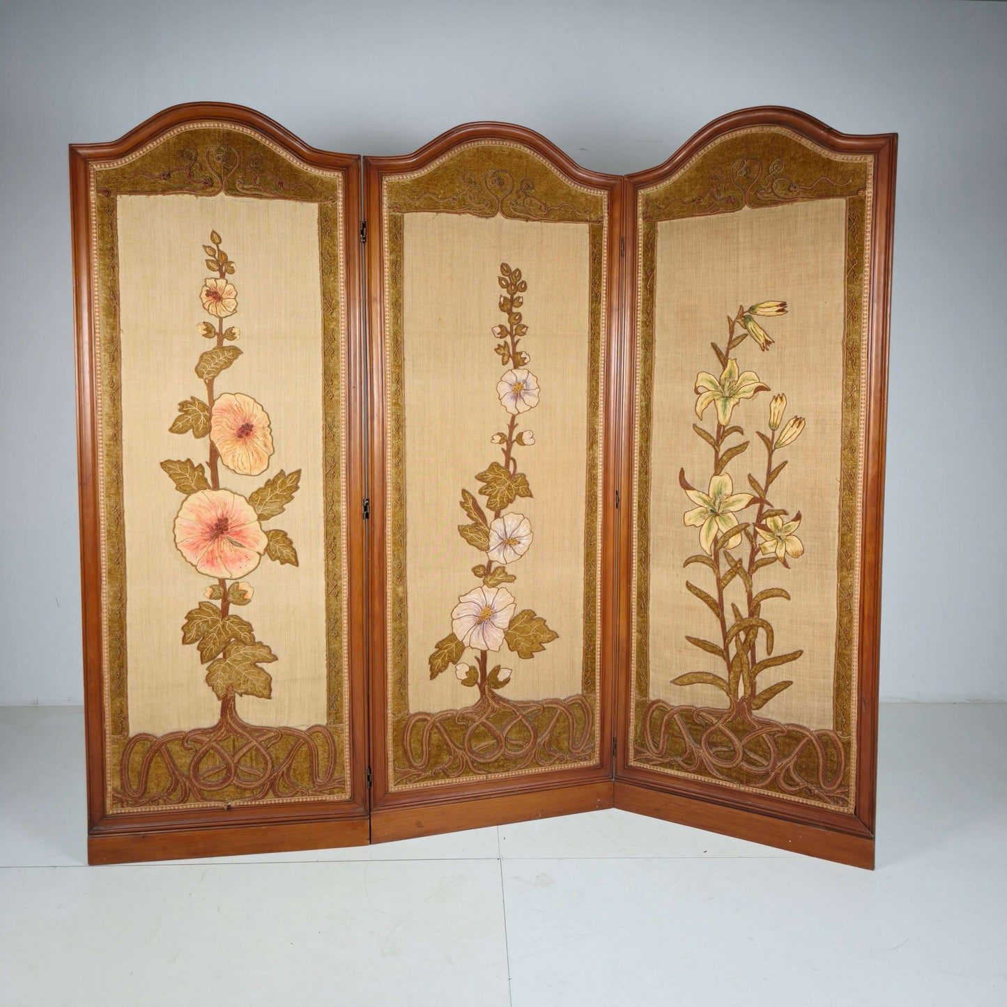 Art Nouveau Room Screen with Embroidered Floral Panels, circa 1900 Art Nouveau Room Screen with Embroidered Floral Panels, circa 1900