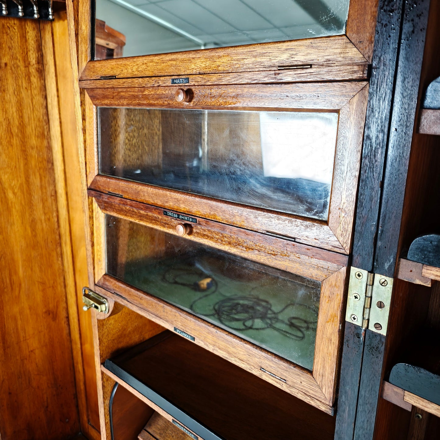 1920s Compactom Ltd Gentleman’s Wardrobe – Complete Fitted Interior