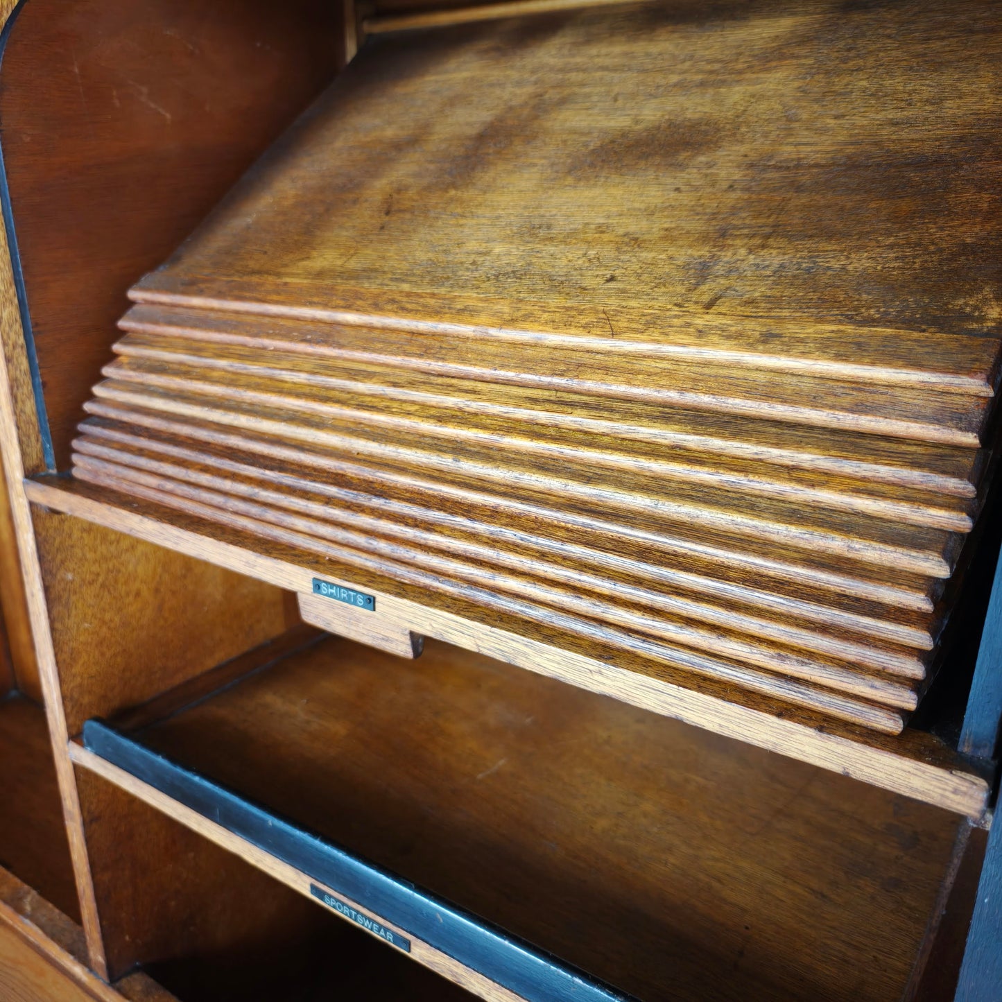 1920s Compactom Ltd Gentleman’s Wardrobe – Complete Fitted Interior