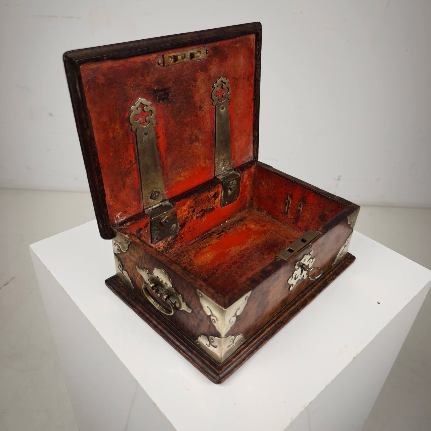 Early 18th Century Dutch Colonial Solid Amboyna Wood Casket, Batavia