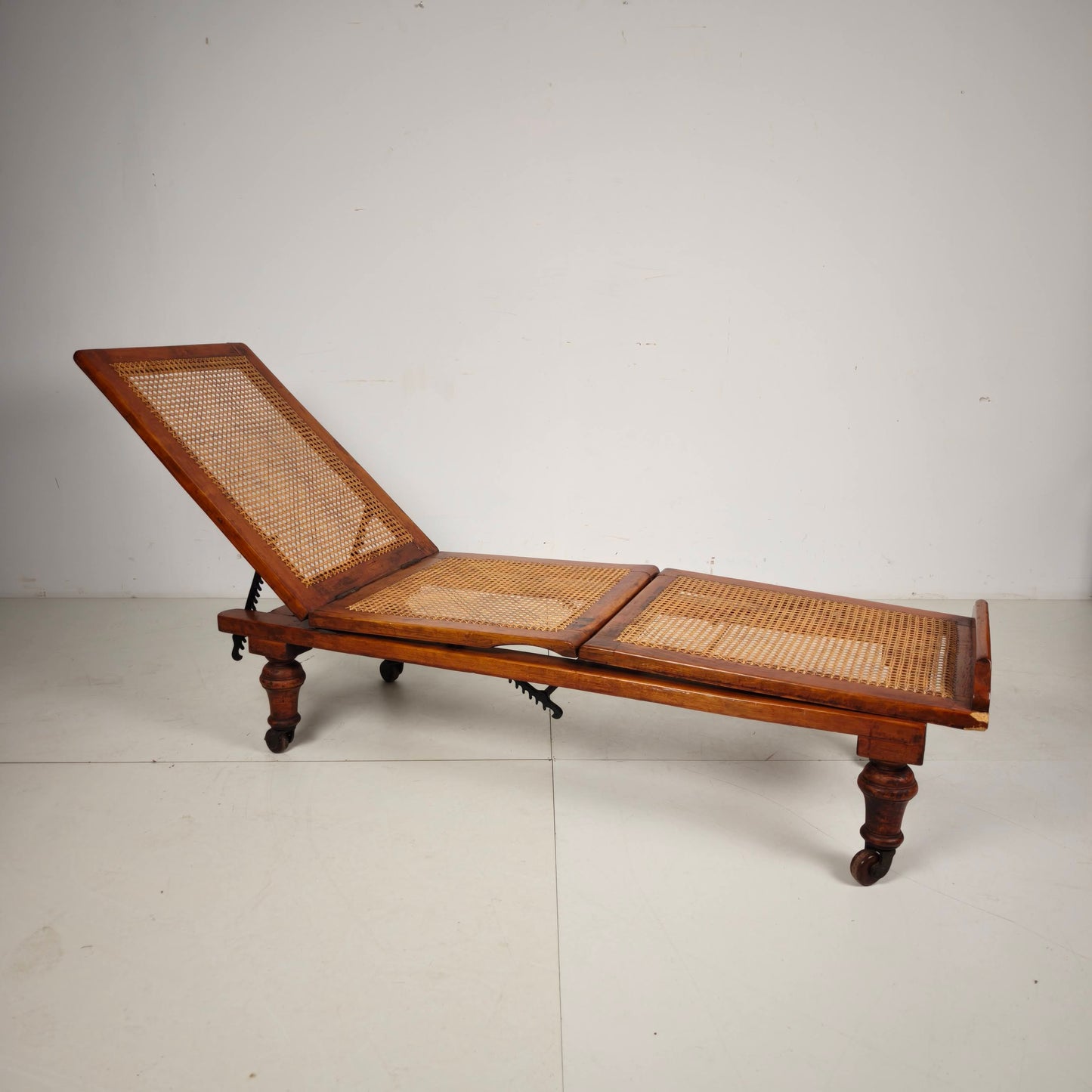 19th Century J. Carter of London Campaign Daybed