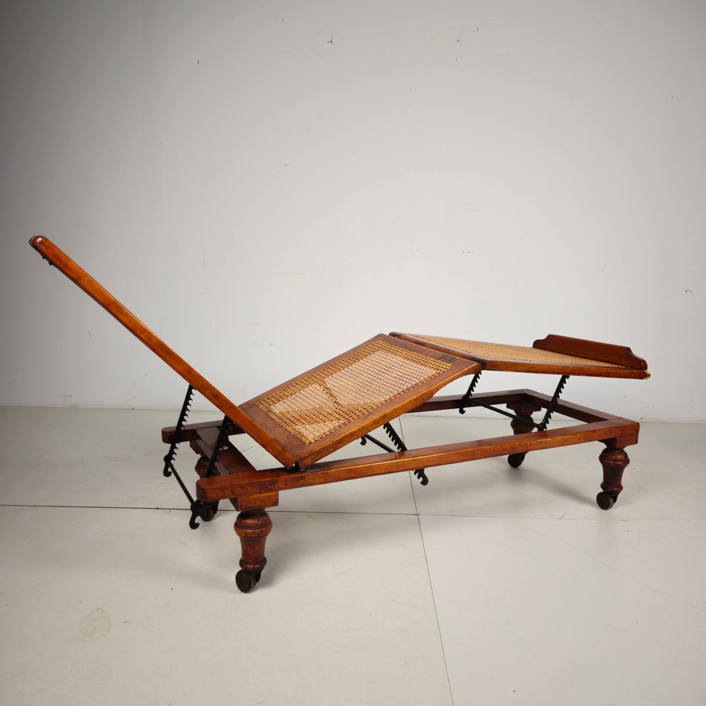 19th Century J. Carter of London Campaign Daybed