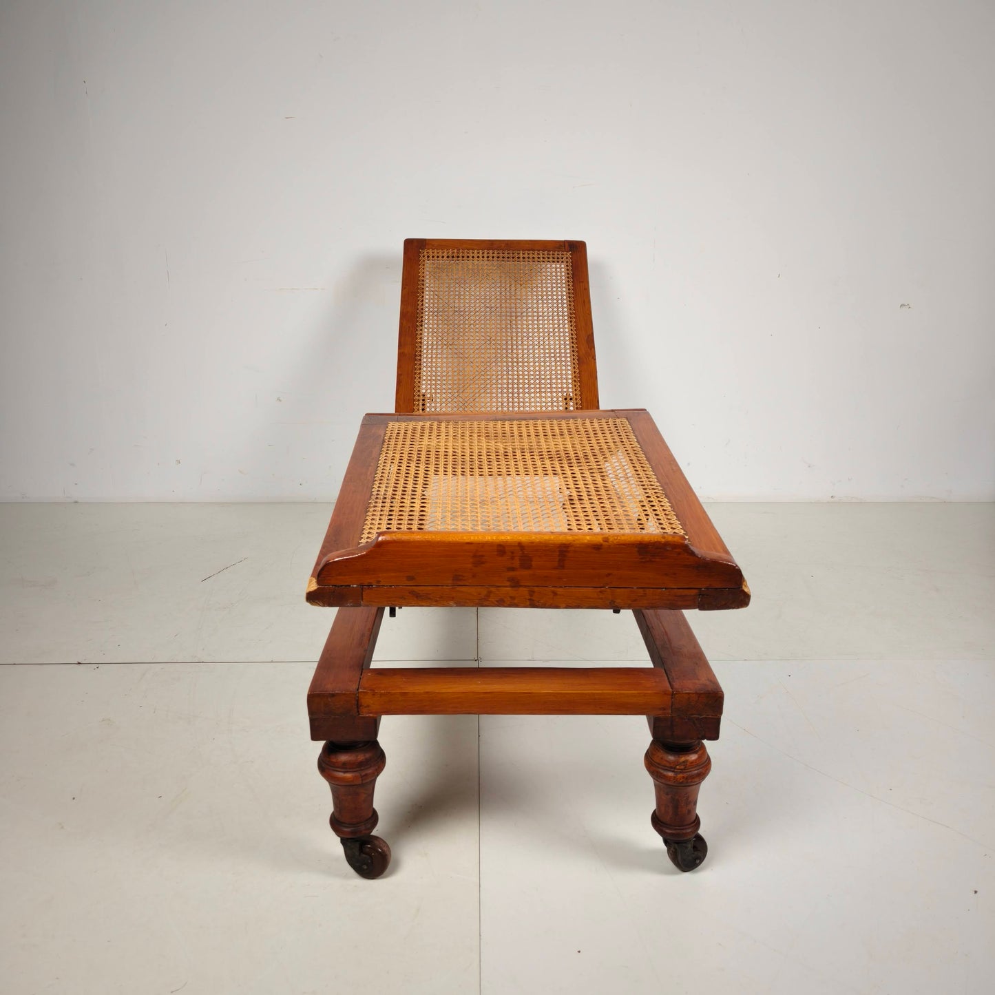 19th Century J. Carter of London Campaign Daybed