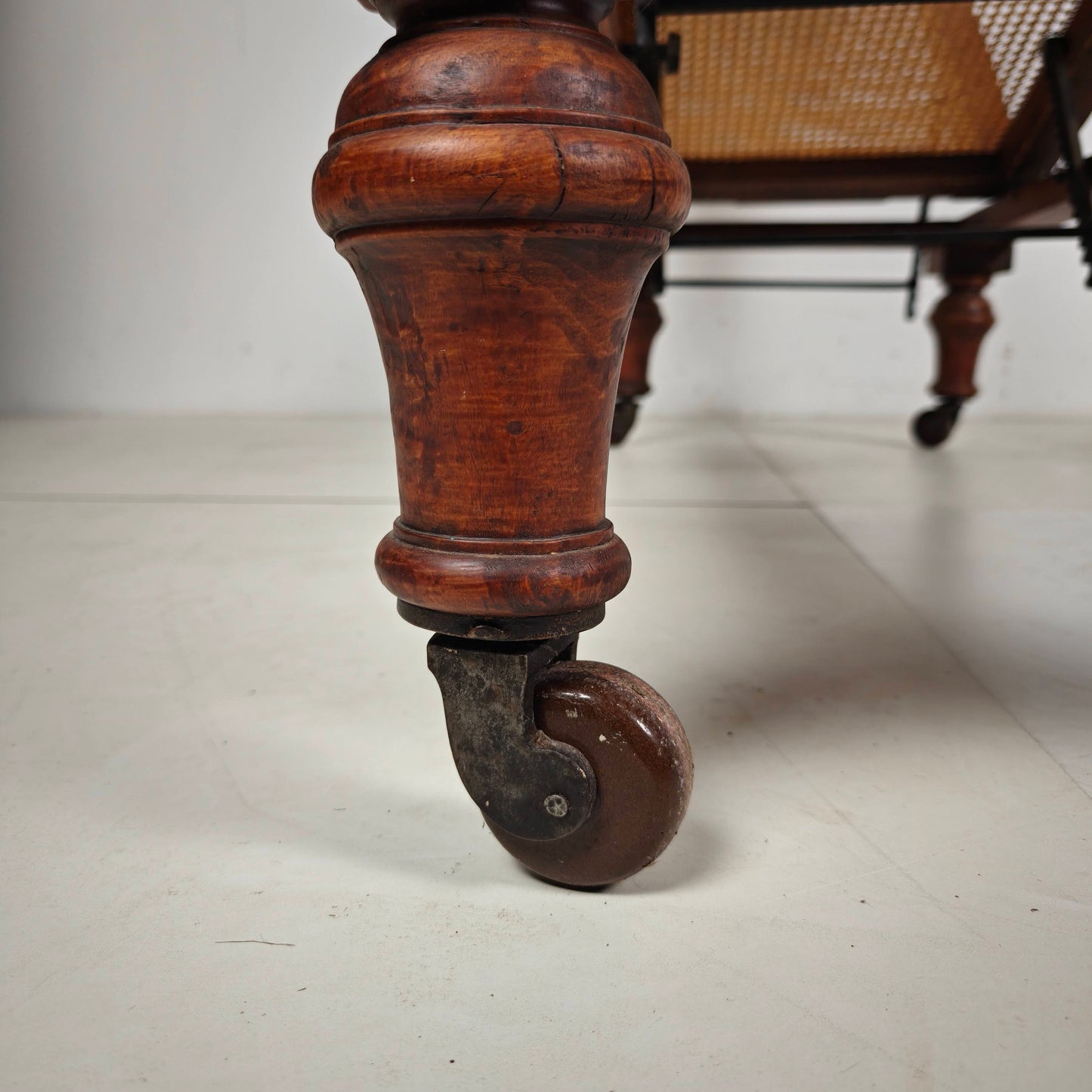 19th Century J. Carter of London Campaign Daybed