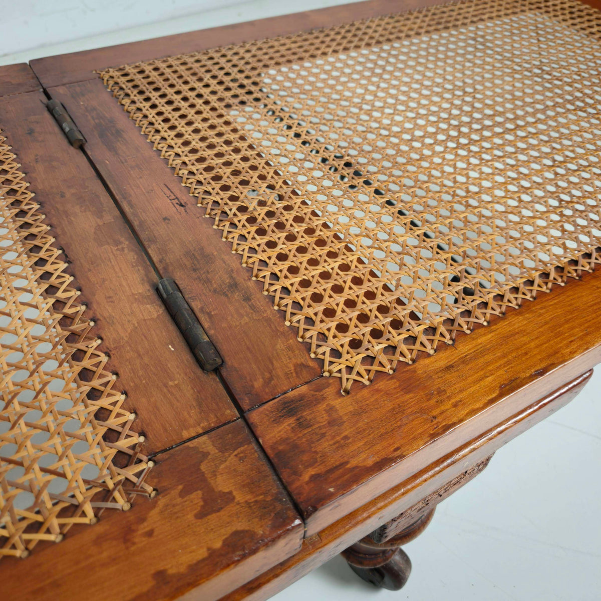 19th Century J. Carter of London Campaign Daybed 19th Century J. Carter of London Campaign Daybed