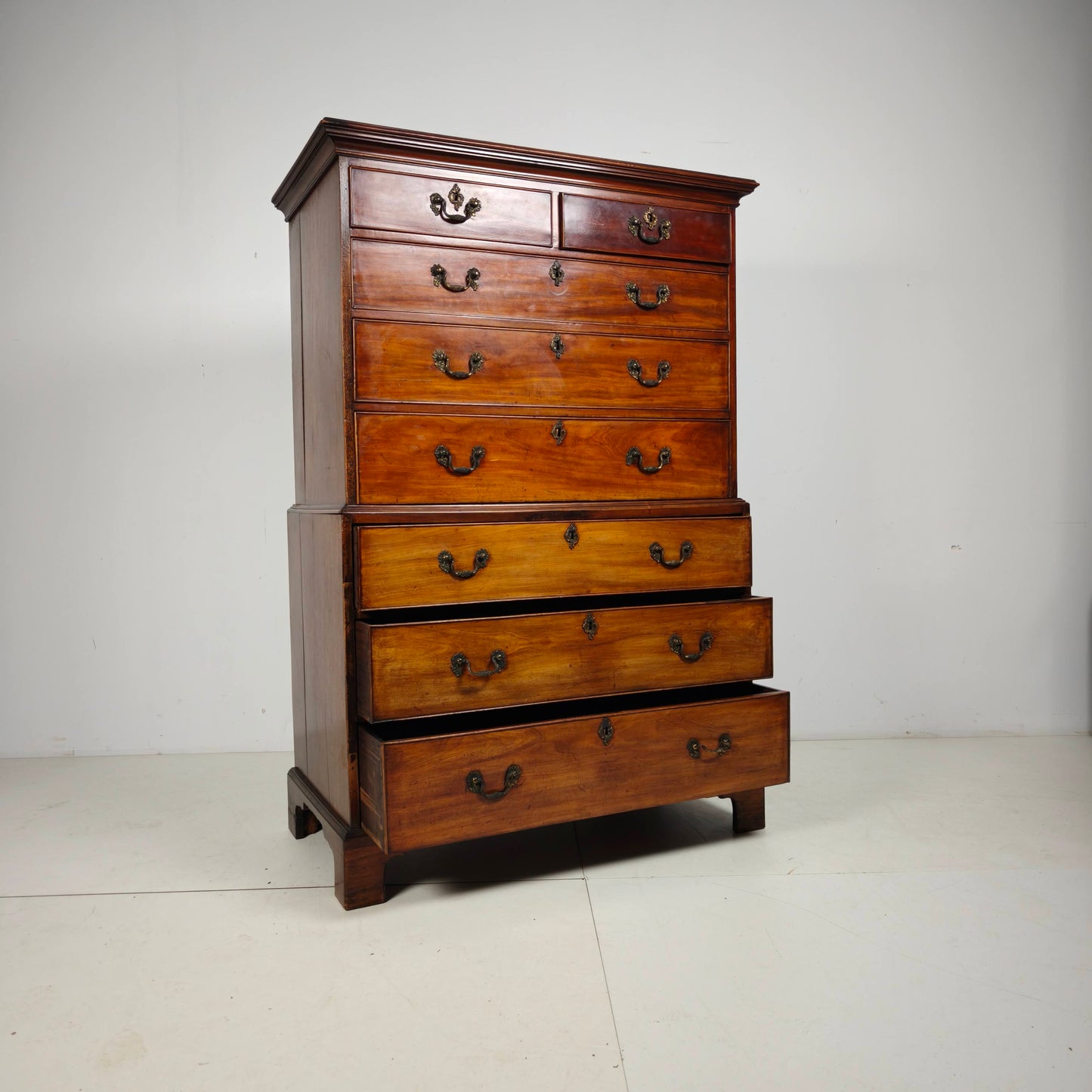 English Georgian Mahogany Chest on Chest, Circa 1820