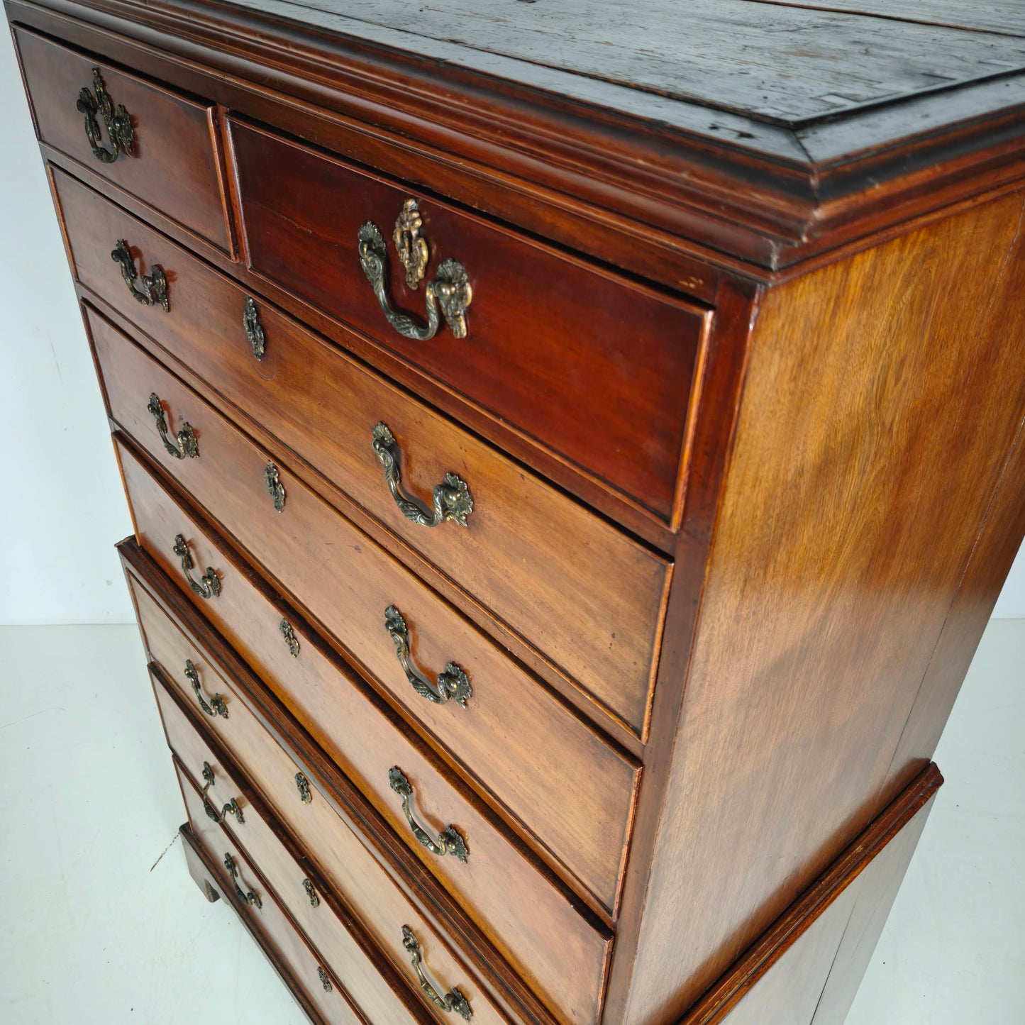 English Georgian Mahogany Chest on Chest, Circa 1820