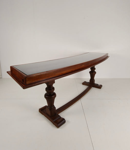 Oak Museum Display Cabinet from the 1940s-50s – Horizontal Curved Model