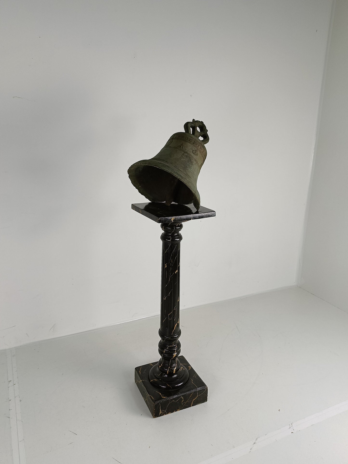 Amazing Antique Church Bell Anno 1679 Amazing Antique Church Bell Anno 1679