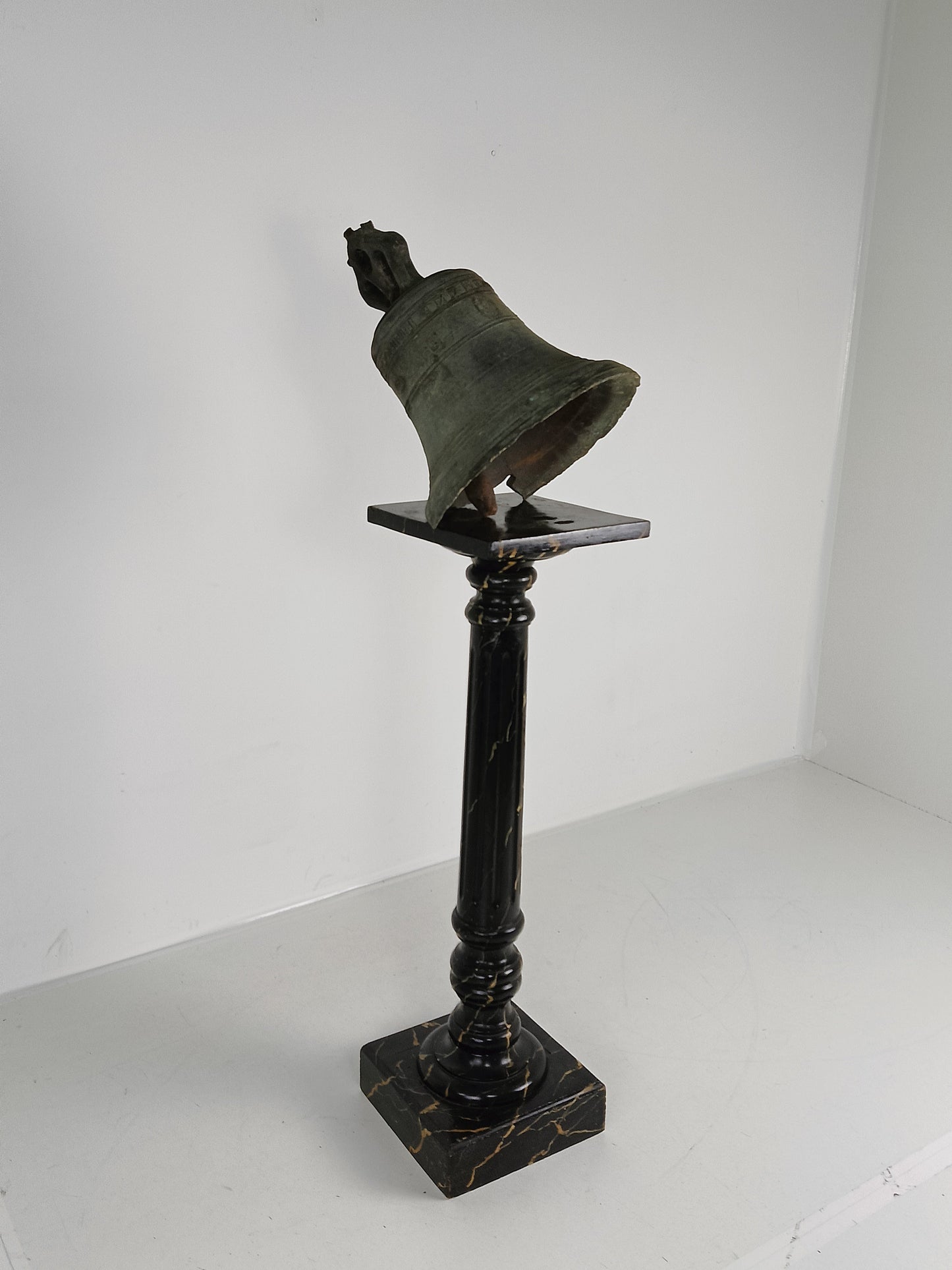Amazing Antique Church Bell Anno 1679 Amazing Antique Church Bell Anno 1679