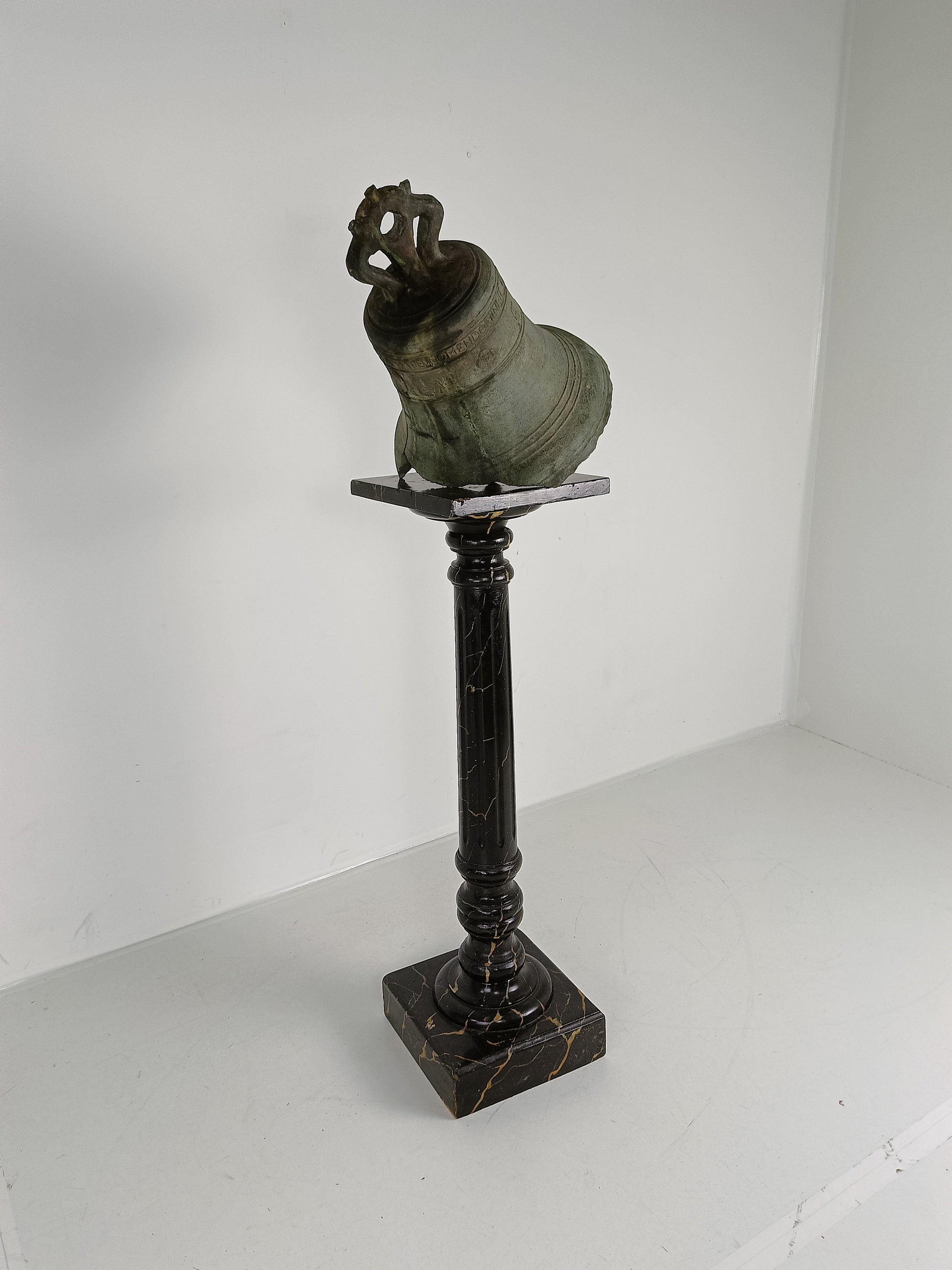 Amazing Antique Church Bell Anno 1679 Amazing Antique Church Bell Anno 1679